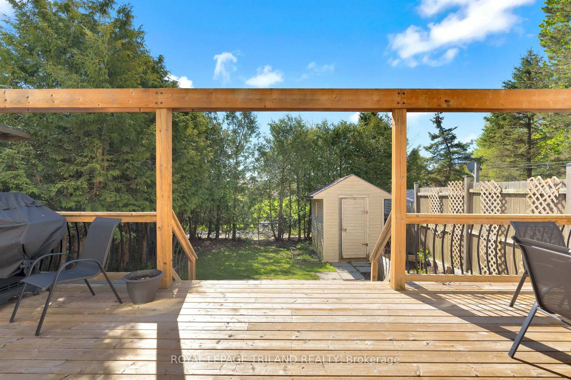 Photo 39 of Unit B, 129 Symes Street, Southwest Middlesex, Glencoe — HOMEH