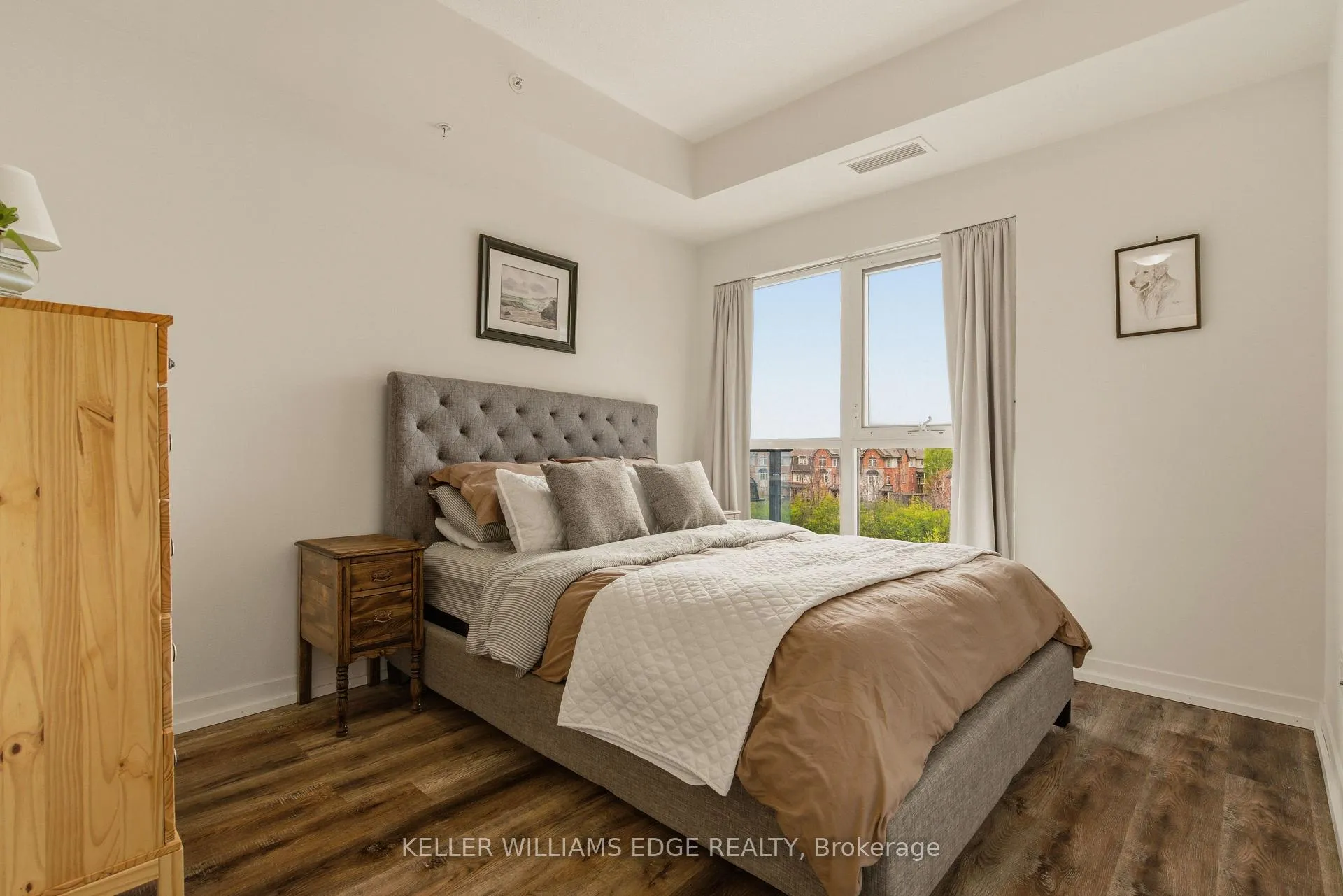 Photo 28 of Unit 311, 550 North Service Road, Grimsby, Grimsby Beach — HOMEH