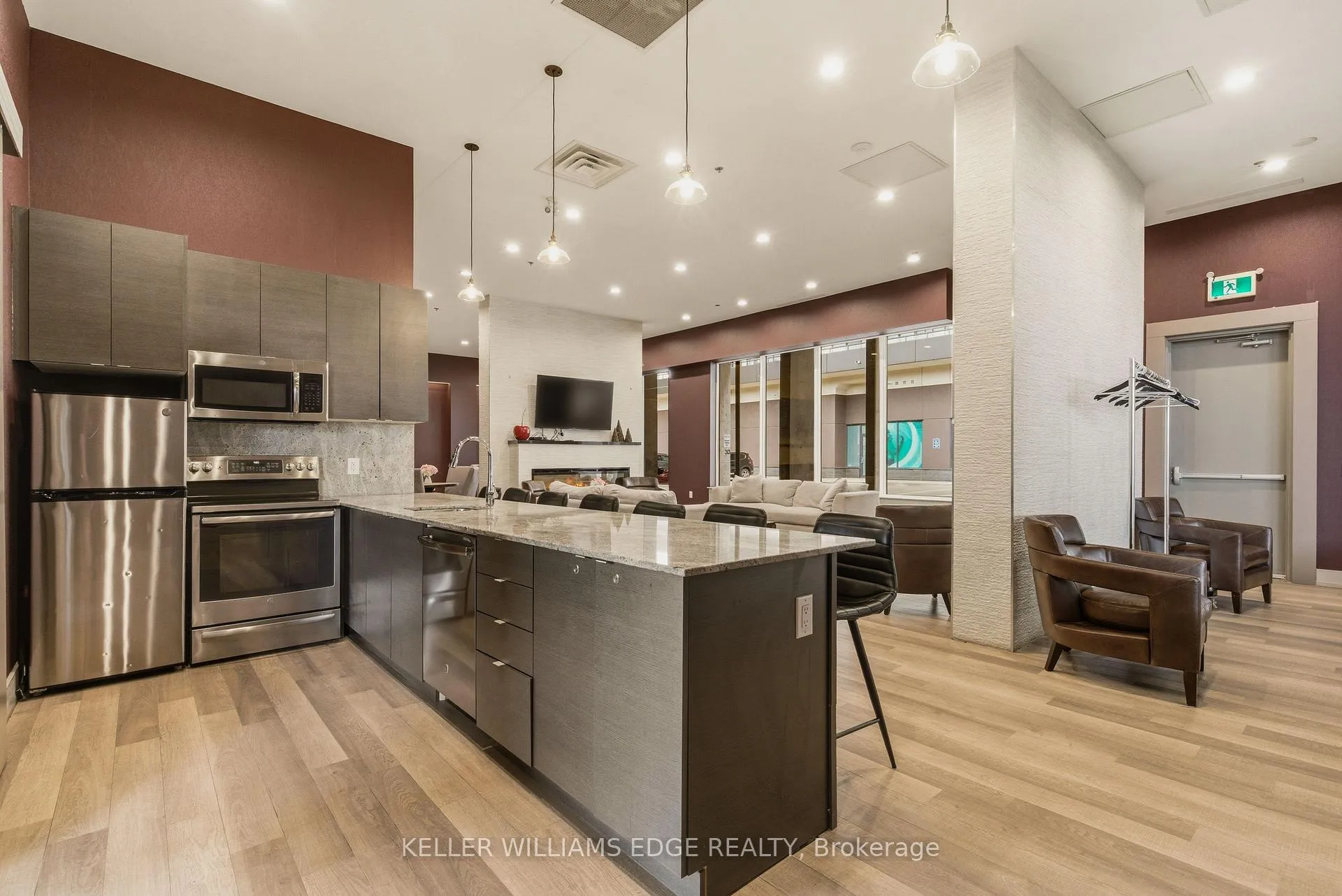 Photo 39 of Unit 311, 550 North Service Road, Grimsby, Grimsby Beach — HOMEH