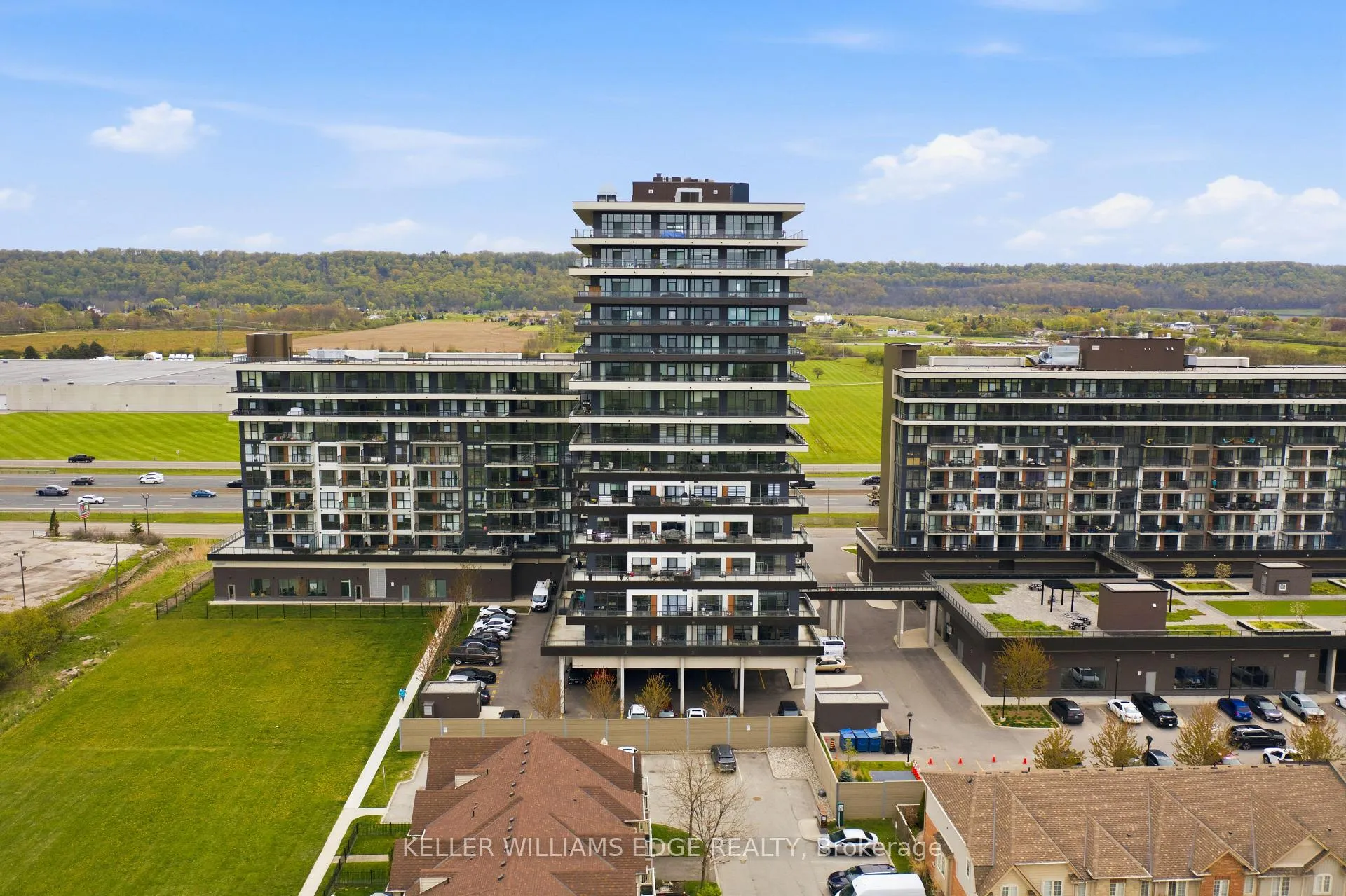 Photo 49 of Unit 311, 550 North Service Road, Grimsby, Grimsby Beach — HOMEH