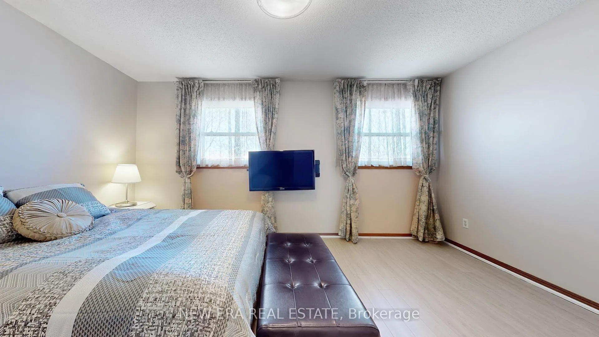 Photo 19 of 100 Cherry Hills Road, Vaughan, Glen Shields — HOMEH