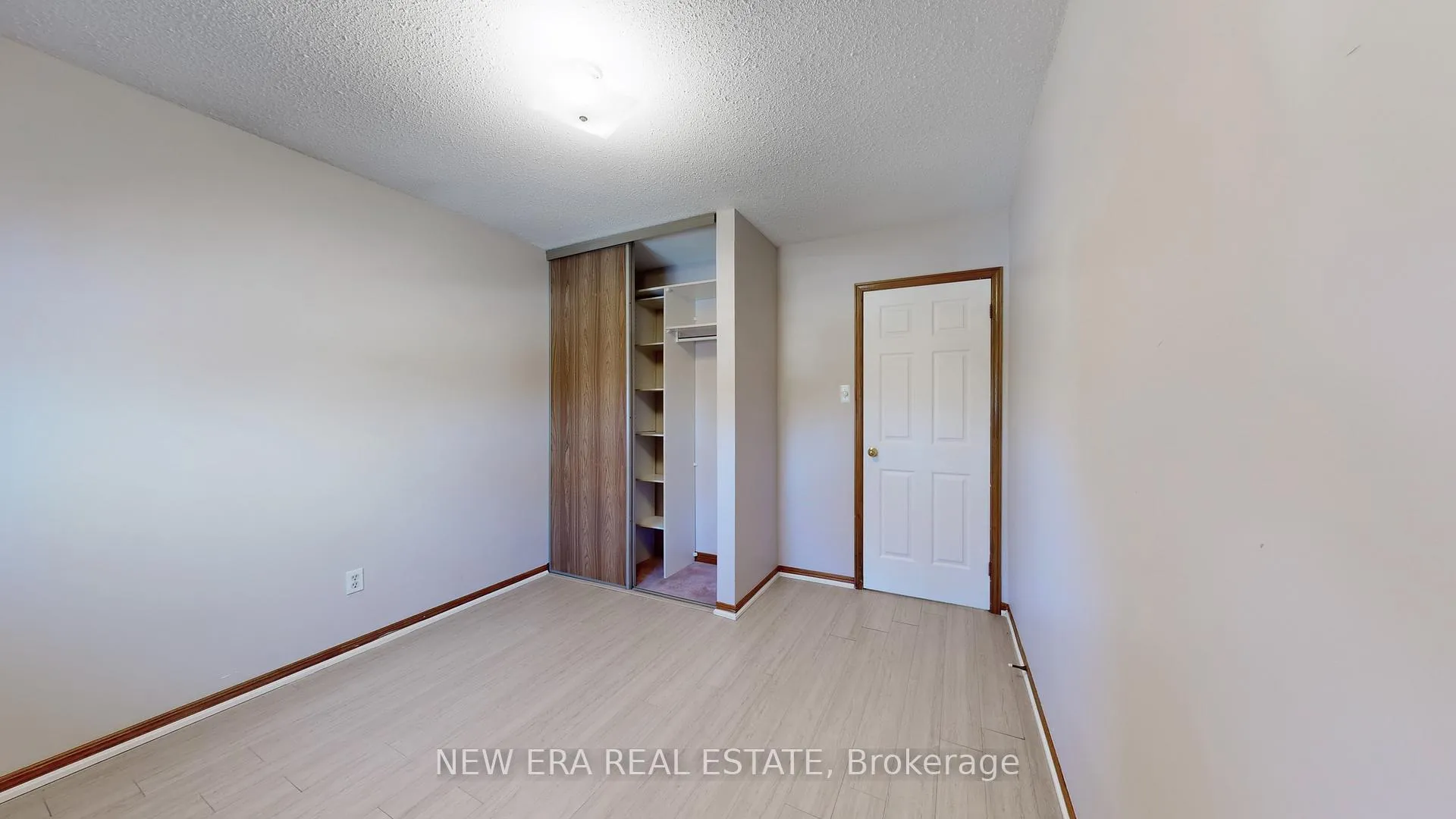 Photo 26 of 100 Cherry Hills Road, Vaughan, Glen Shields — HOMEH