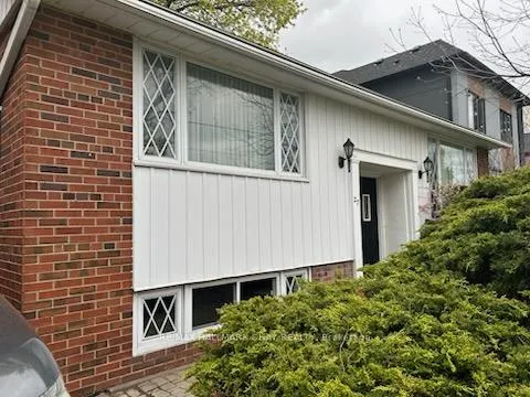Photo 3 of 27 Elfreda Boulevard, Scarborough, Clairlea-Birchmount — HOMEH
