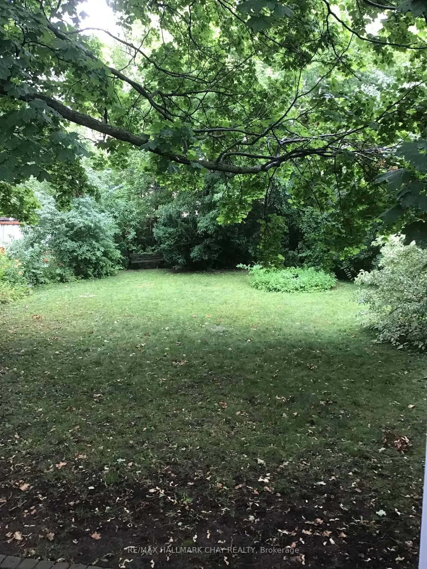 Photo 6 of 27 Elfreda Boulevard, Scarborough, Clairlea-Birchmount — HOMEH