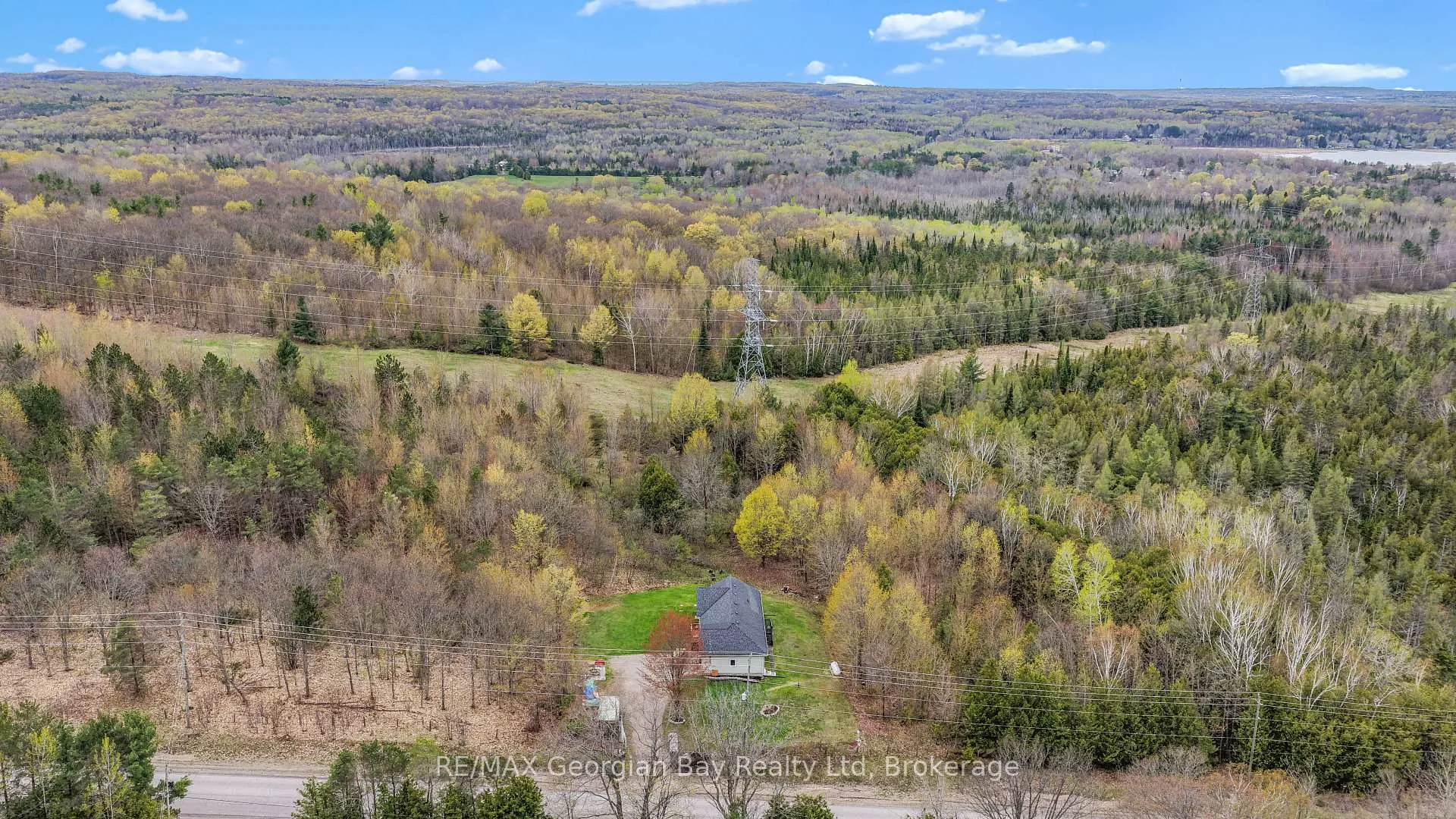 Photo 14 of 1810 Gratrix Road, Tay, Rural Tay — HOMEH