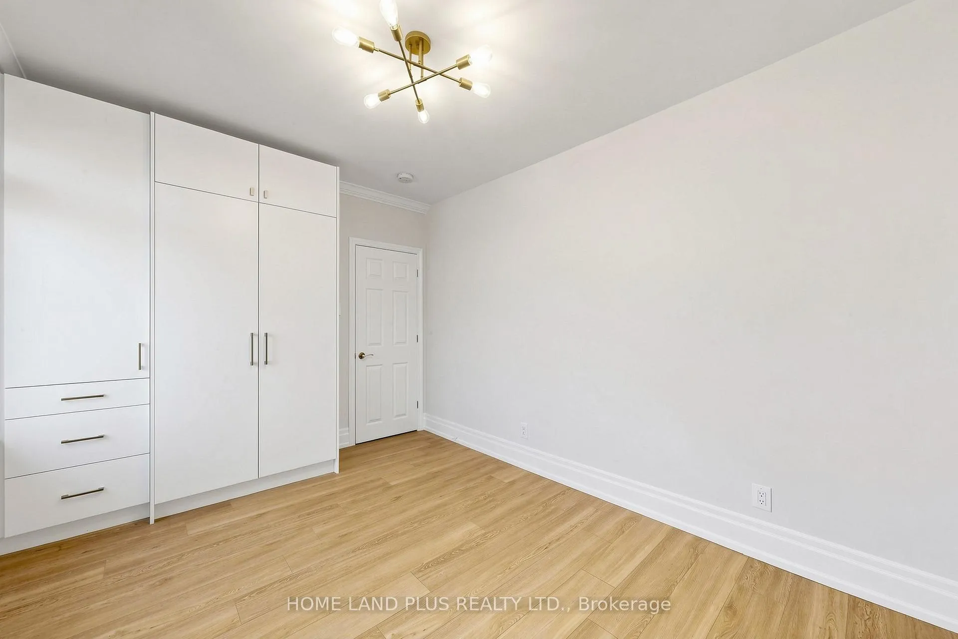 Photo 19 of Unit Unit 3, 919 Avenue Road, Toronto, Yonge-Eglinton — HOMEH