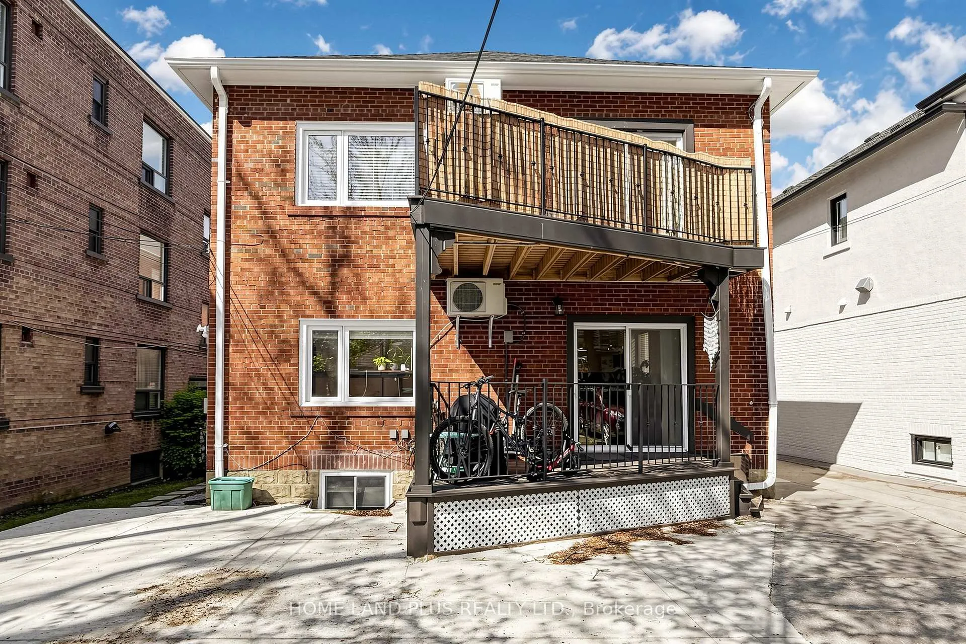 Photo 33 of Unit Unit 3, 919 Avenue Road, Toronto, Yonge-Eglinton — HOMEH