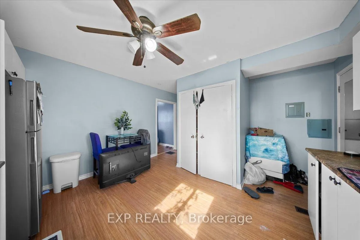 Photo 7 of 208 Montfort Street, Ottawa, Vanier — HOMEH