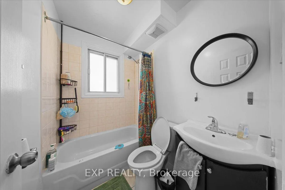 Photo 11 of 208 Montfort Street, Ottawa, Vanier — HOMEH