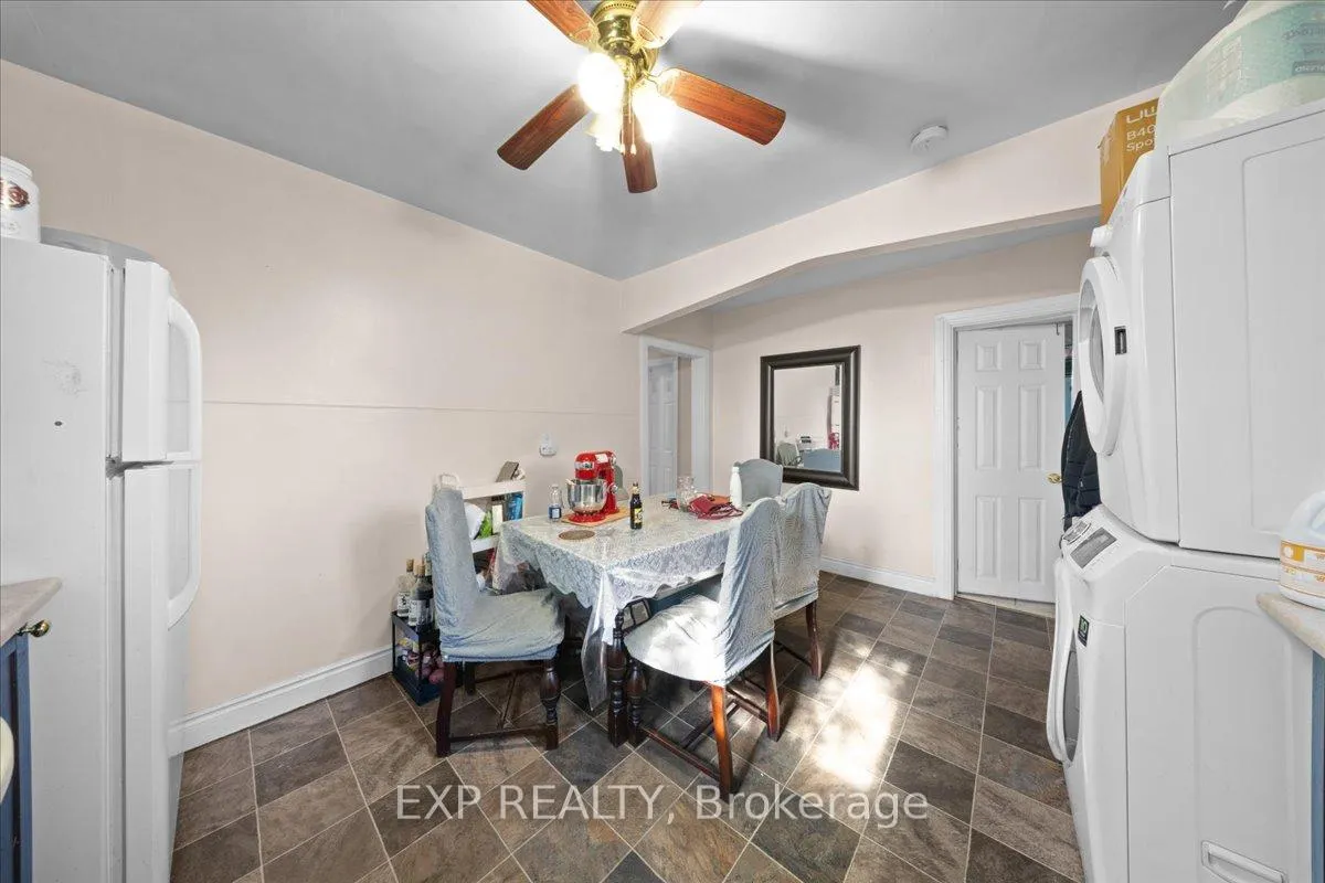 Photo 26 of 208 Montfort Street, Ottawa, Vanier — HOMEH