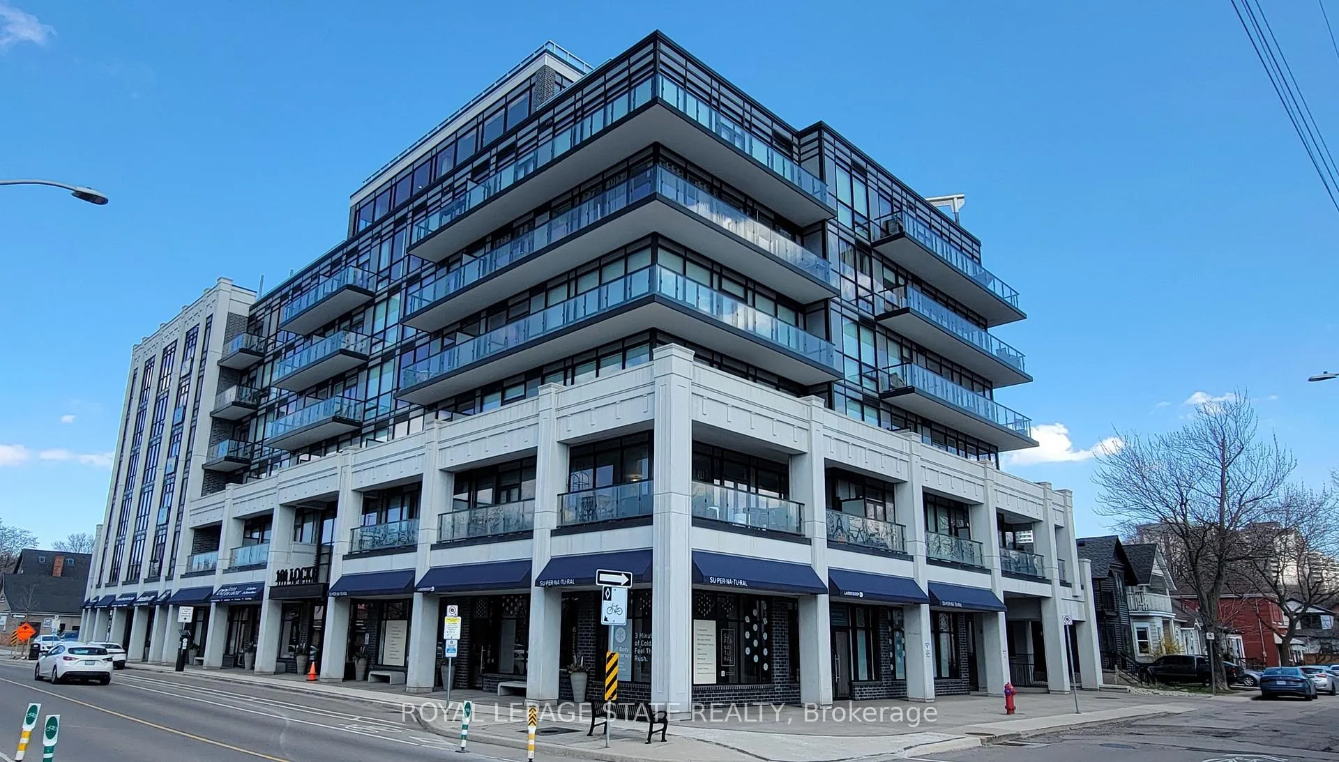 Front of Unit 511, 101 Locke Street