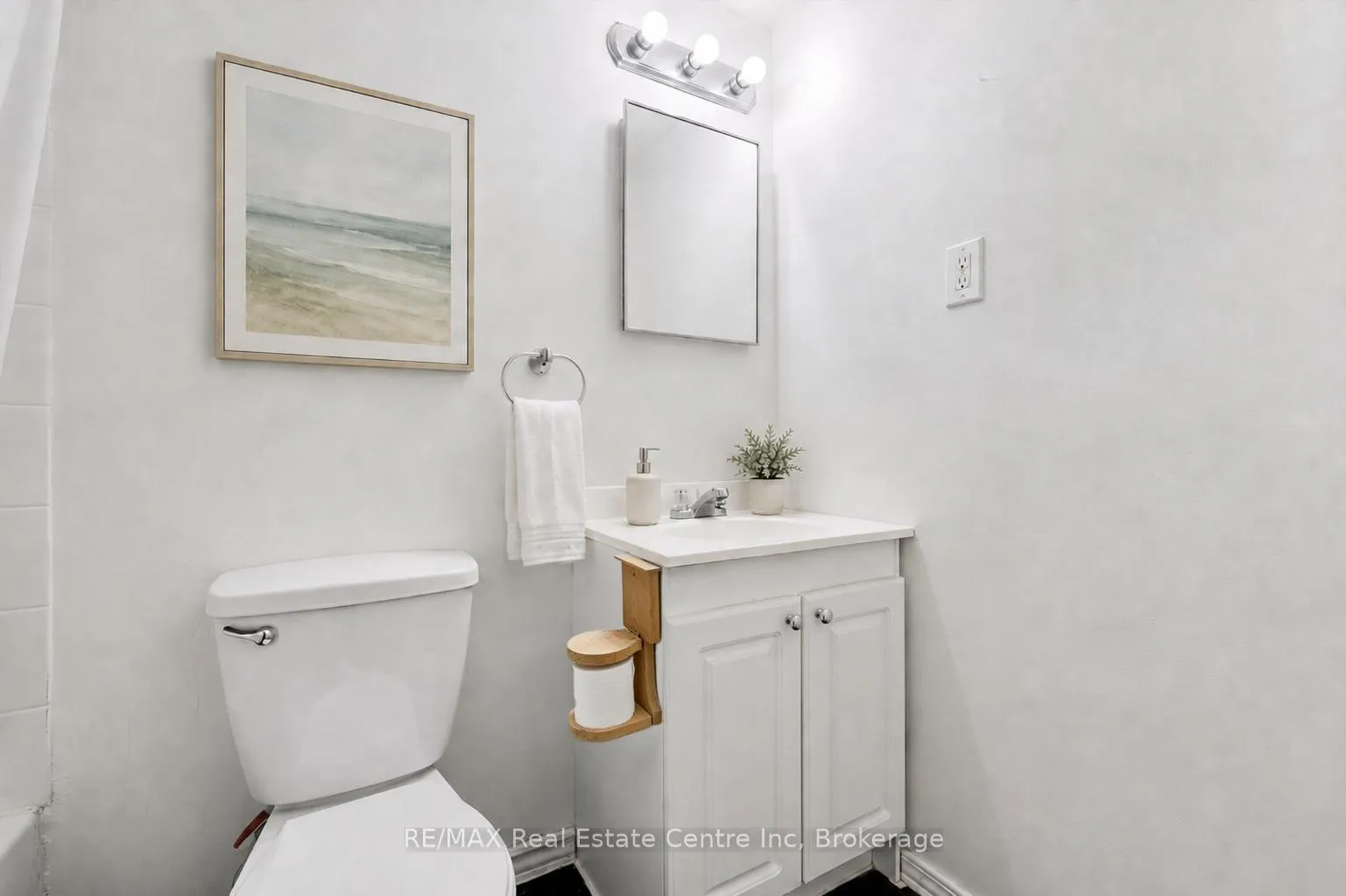 Photo 7 of Unit 307, 91 Conroy Crescent, Guelph, Dovercliffe Park/Old University — HOMEH