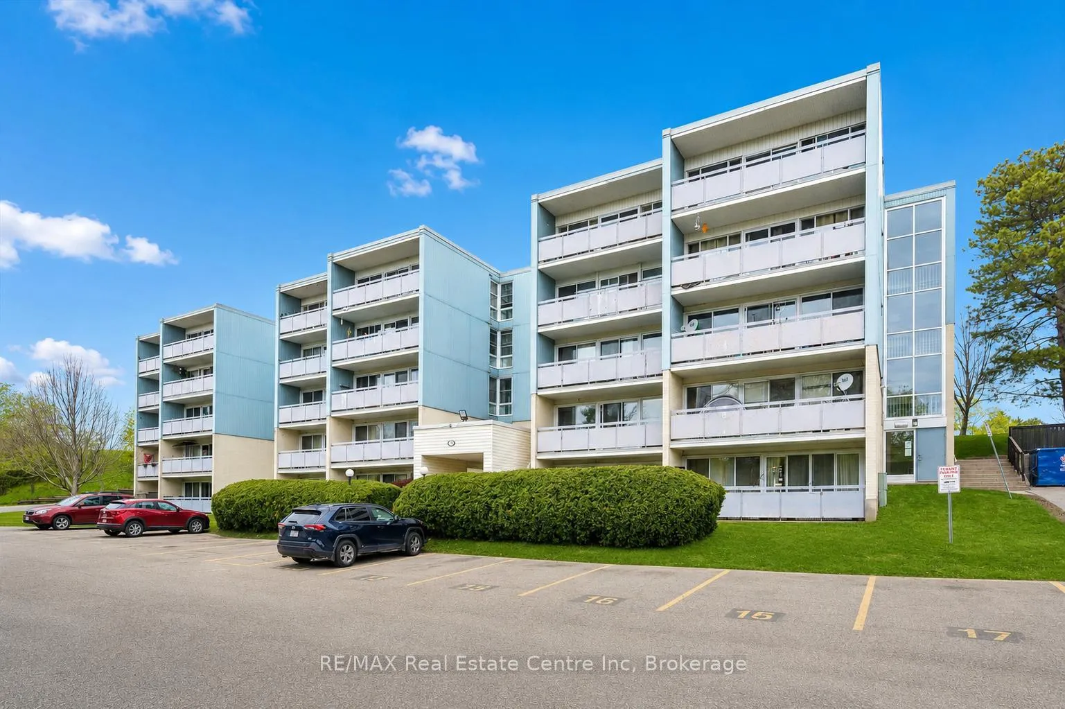 Photo 13 of Unit 307, 91 Conroy Crescent, Guelph, Dovercliffe Park/Old University — HOMEH