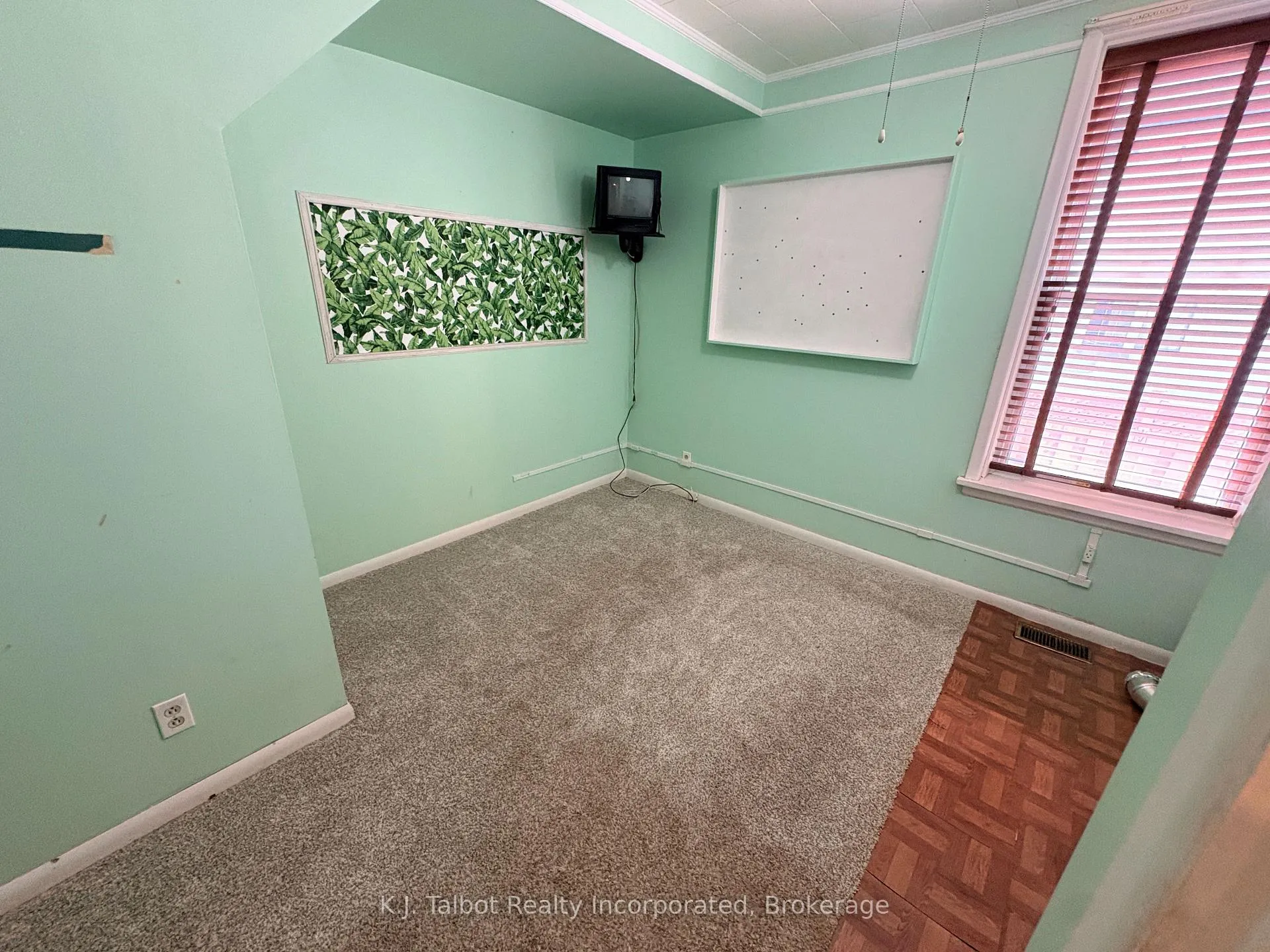 Photo 21 of 103 Bruce Street E, Goderich, Goderich (Town) — HOMEH