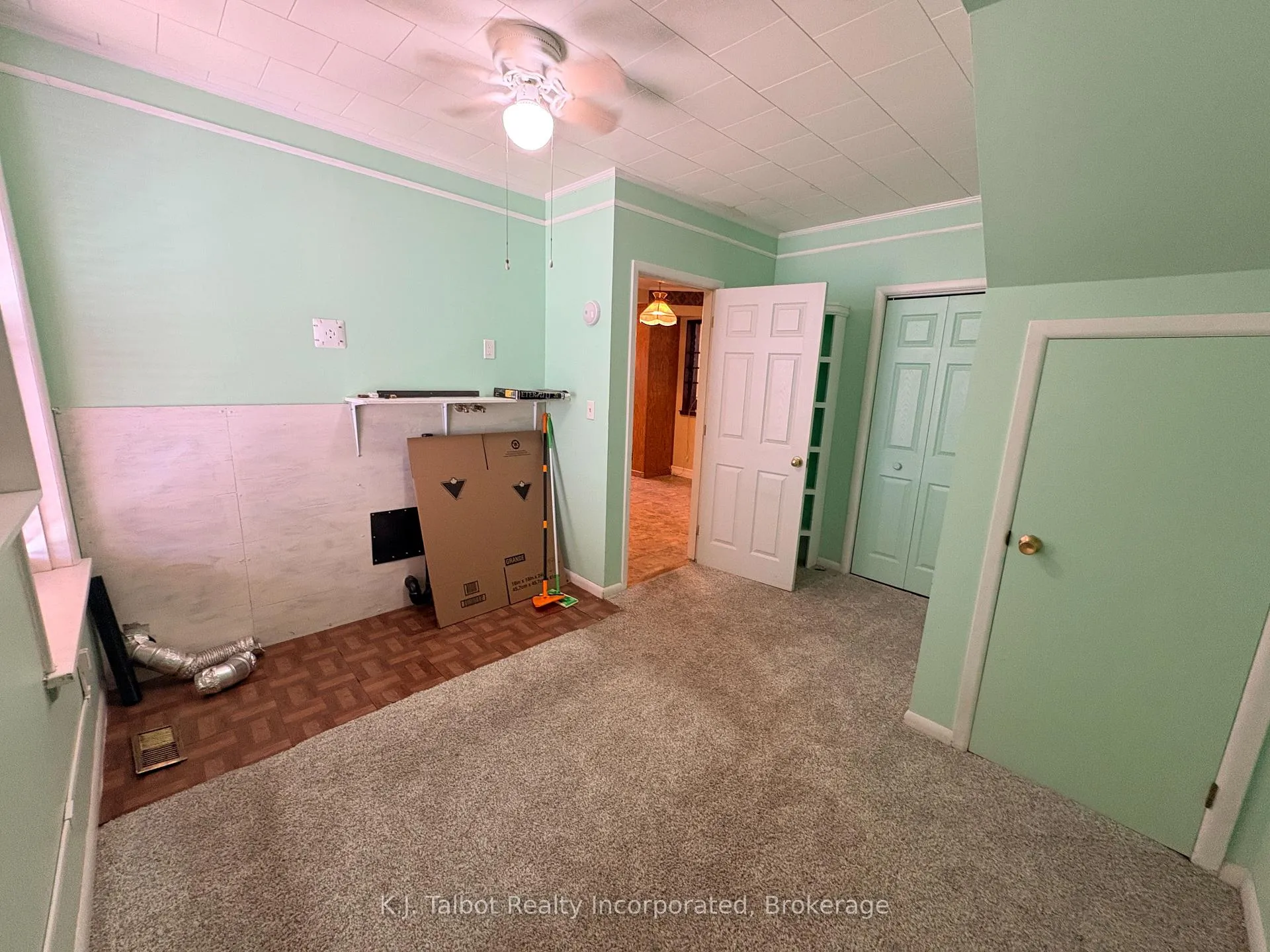 Photo 22 of 103 Bruce Street E, Goderich, Goderich (Town) — HOMEH
