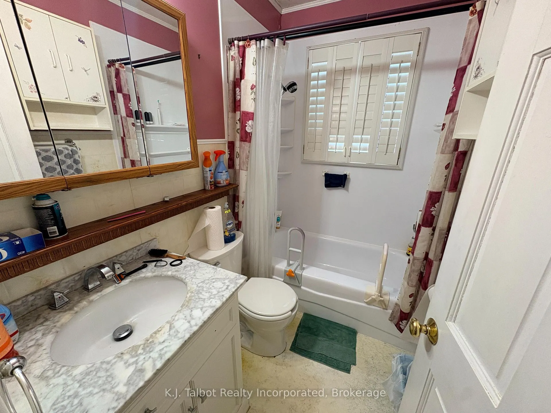Photo 23 of 103 Bruce Street E, Goderich, Goderich (Town) — HOMEH