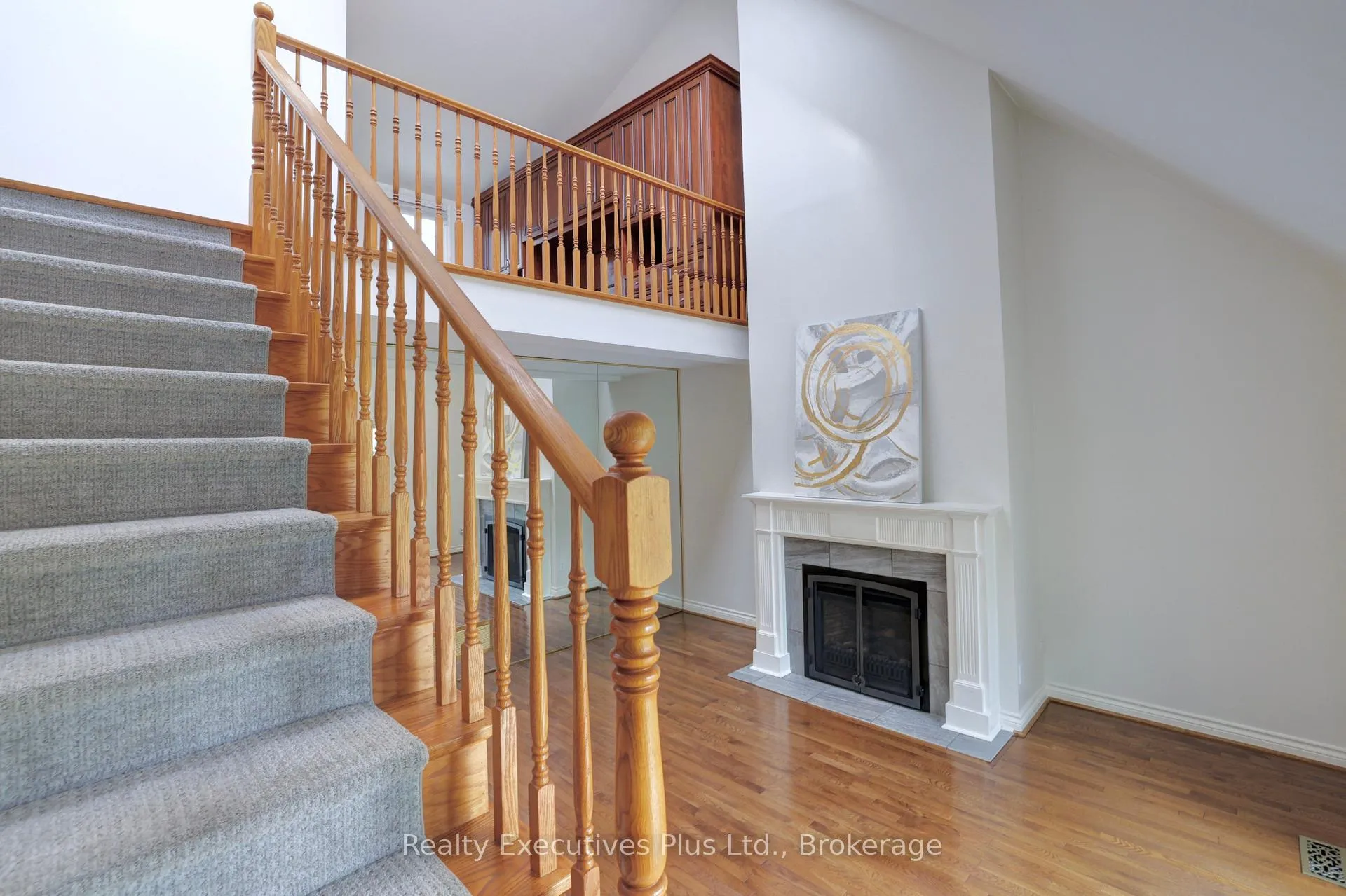 Photo 19 of 463 Blathwayte Lane, Burlington, Brant — HOMEH