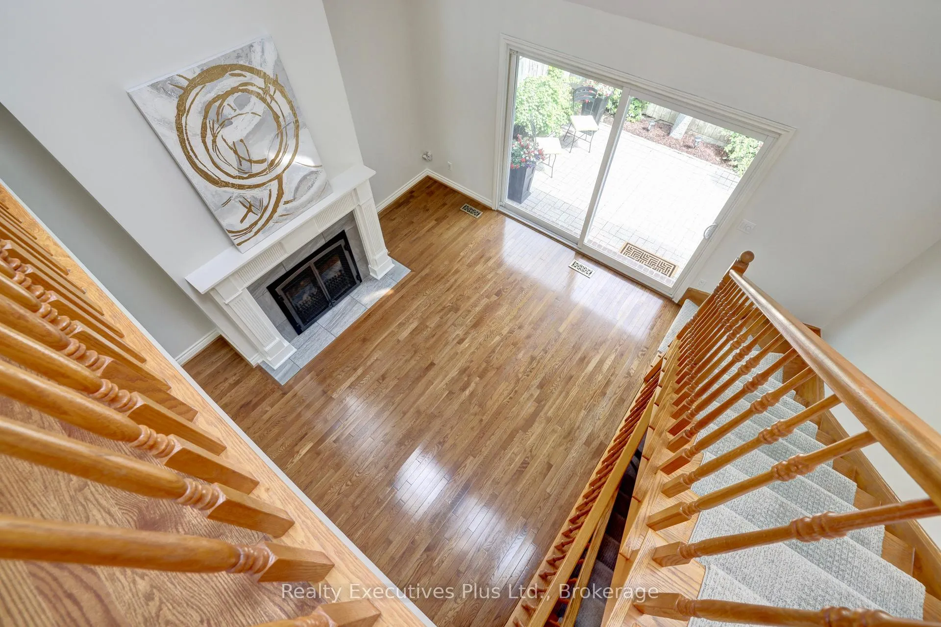 Photo 21 of 463 Blathwayte Lane, Burlington, Brant — HOMEH