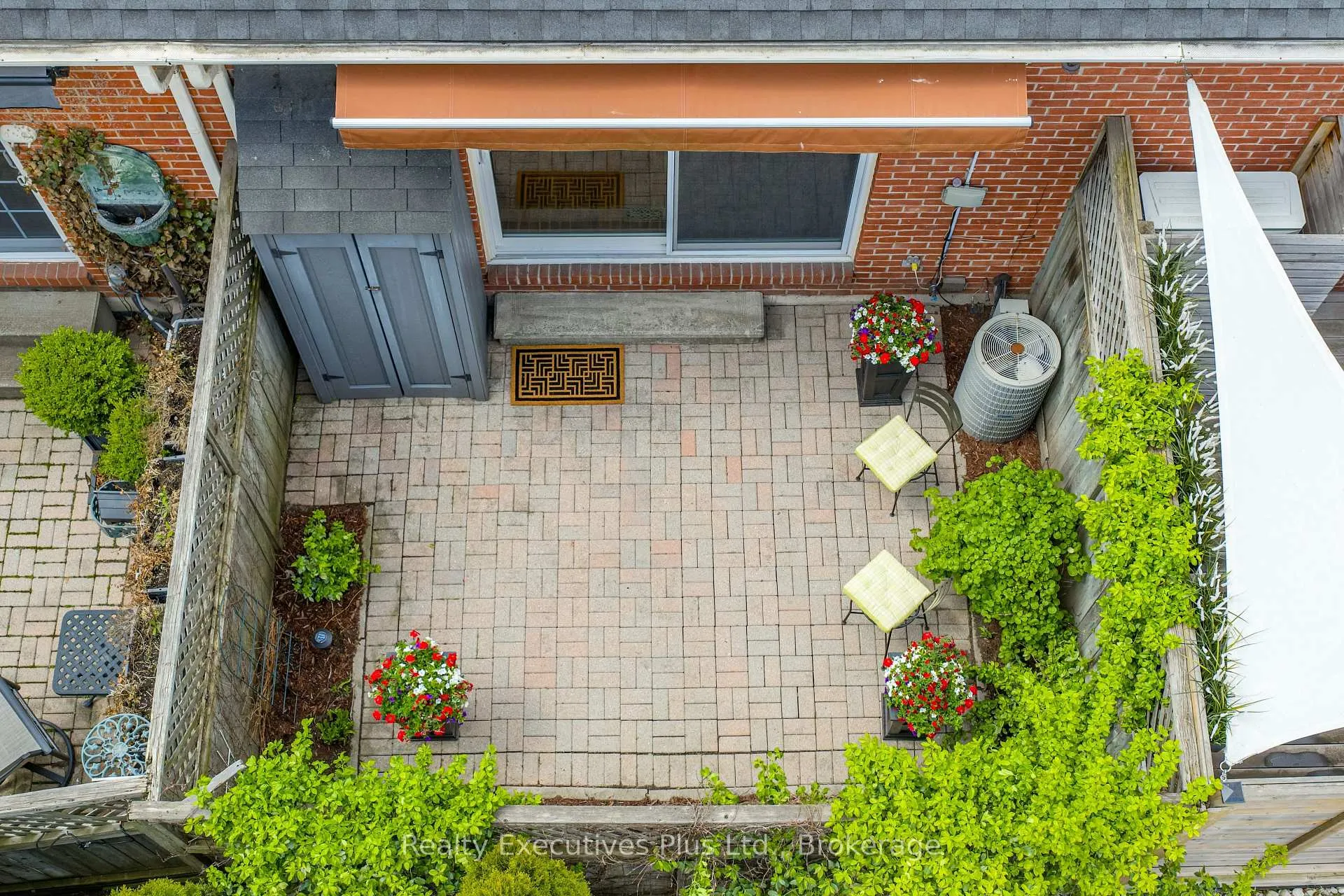 Photo 39 of 463 Blathwayte Lane, Burlington, Brant — HOMEH