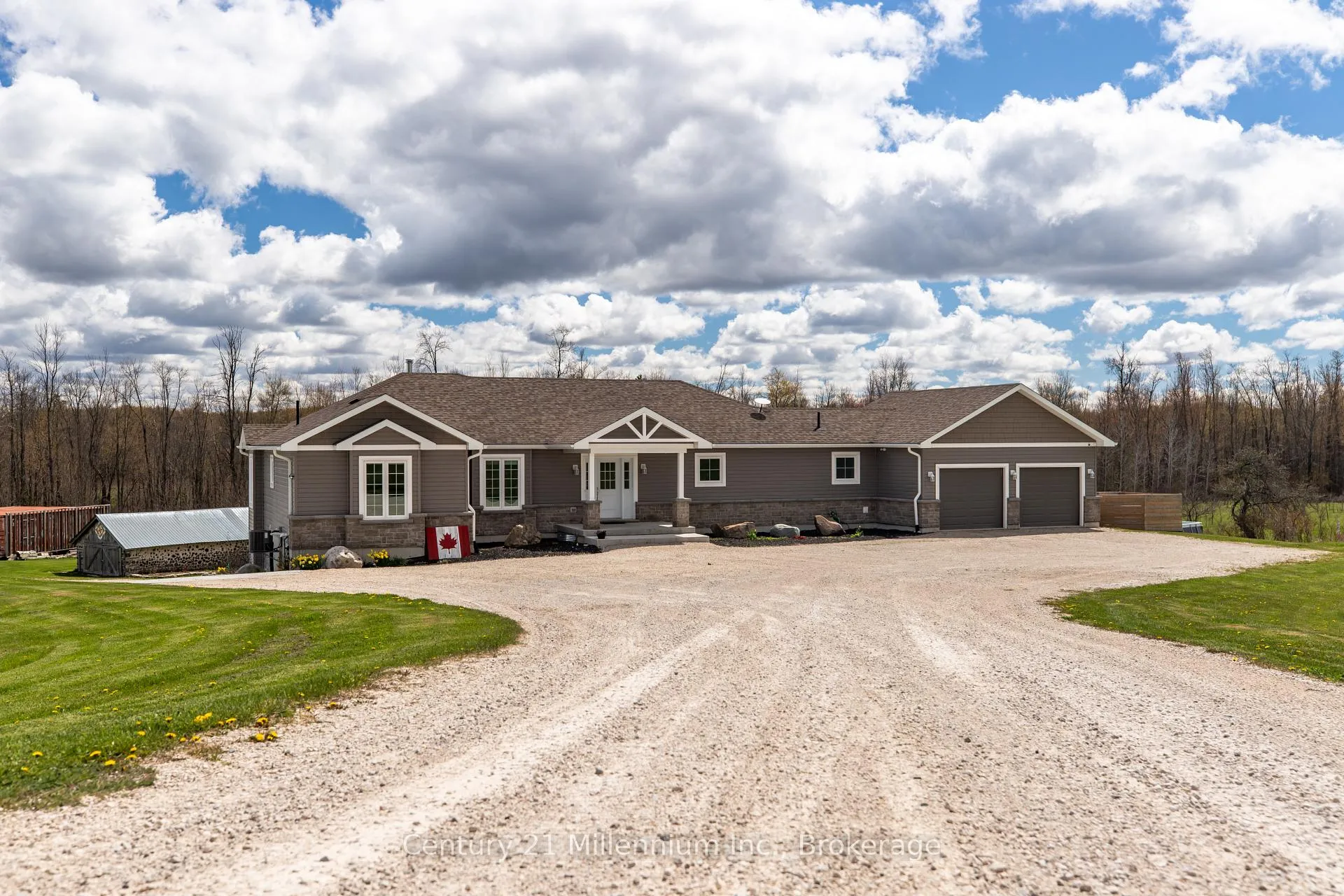 Photo 9 of 316424 Highway 6, Chatsworth — HOMEH