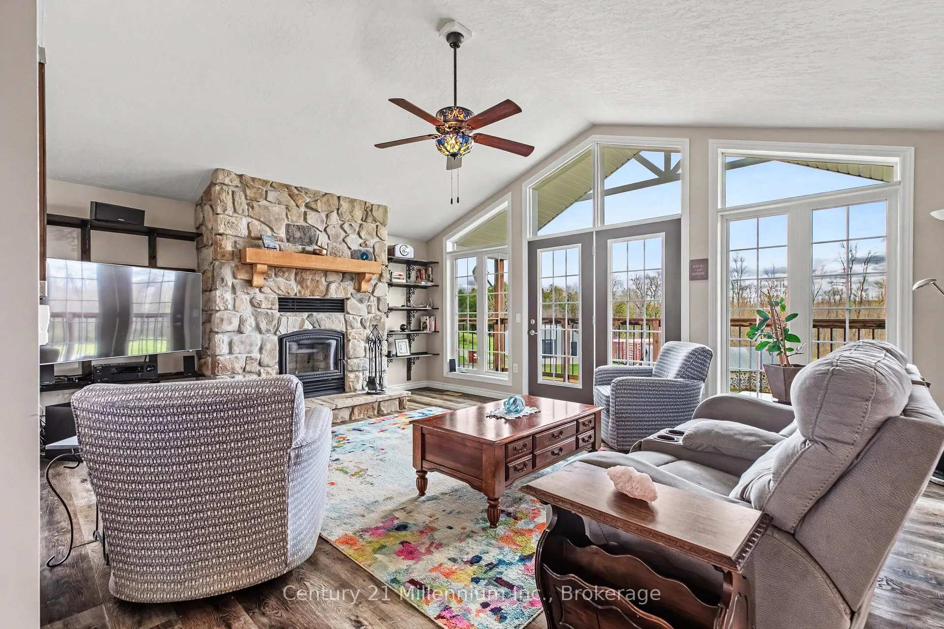 Photo 15 of 316424 Highway 6, Chatsworth — HOMEH