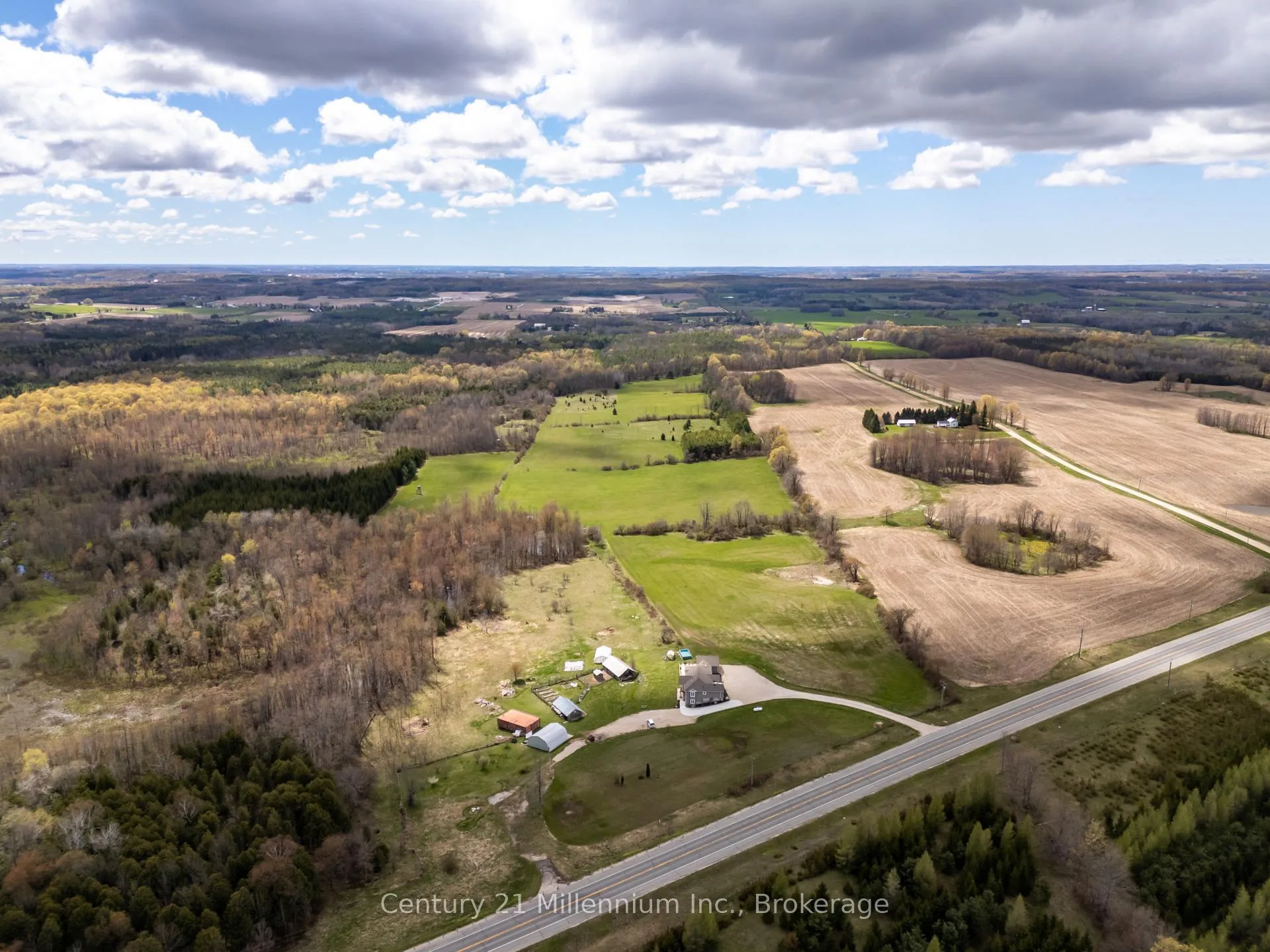 Photo 50 of 316424 Highway 6, Chatsworth — HOMEH
