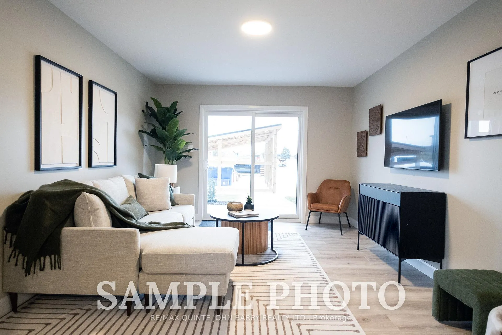 Photo 9 of 303-10 Hillside Meadow Drive, Quinte West, Murray Ward — HOMEH