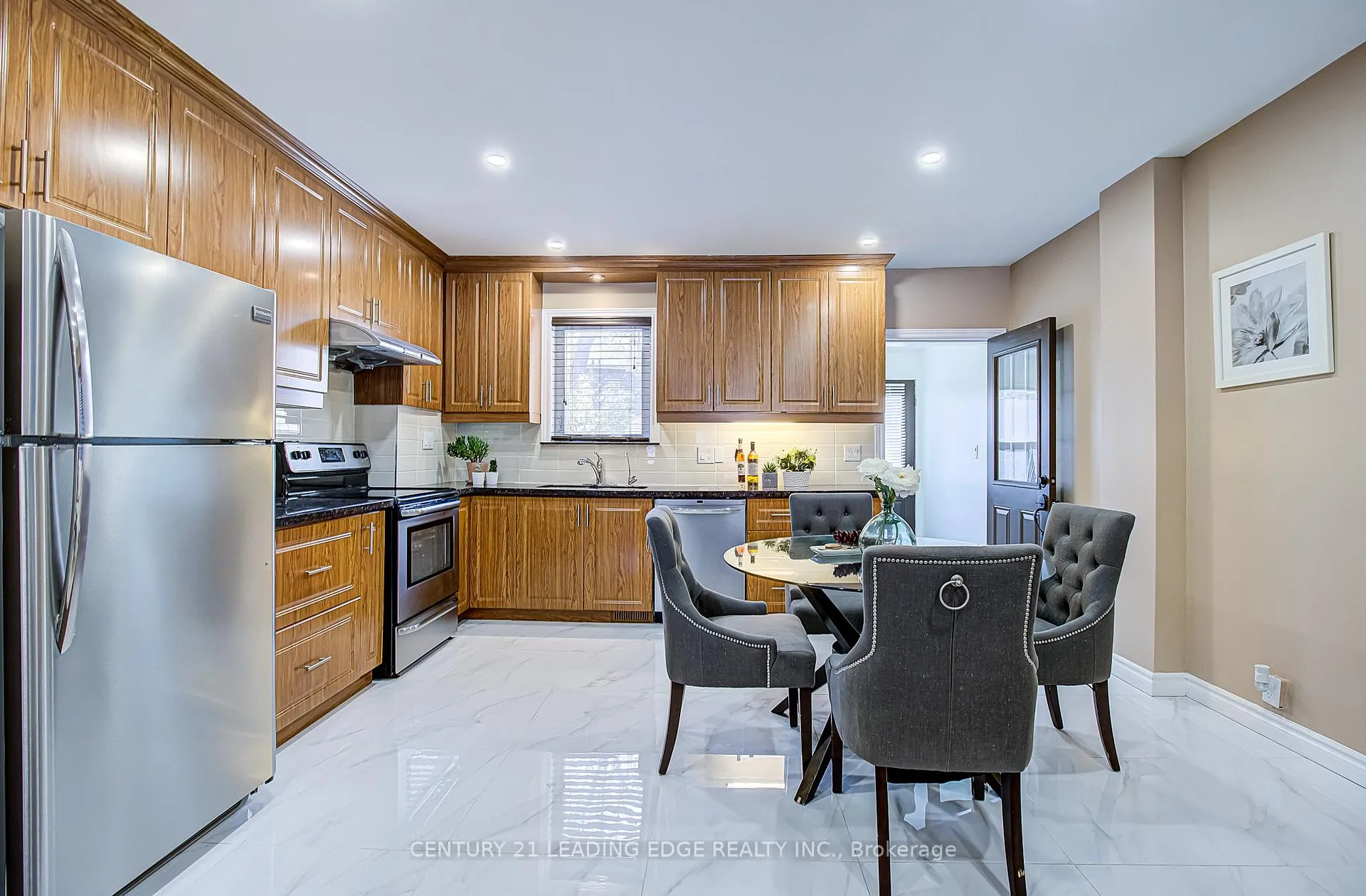 Photo 15 of 106 Parkmount Road, Toronto, Greenwood-Coxwell — HOMEH