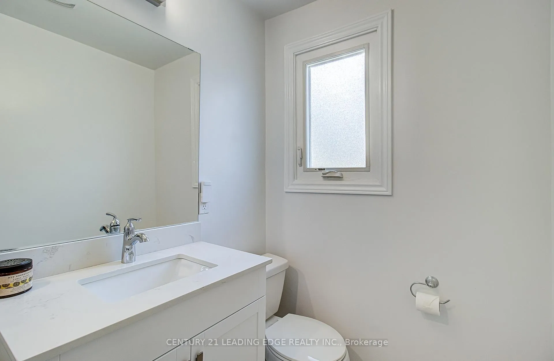Photo 25 of 106 Parkmount Road, Toronto, Greenwood-Coxwell — HOMEH