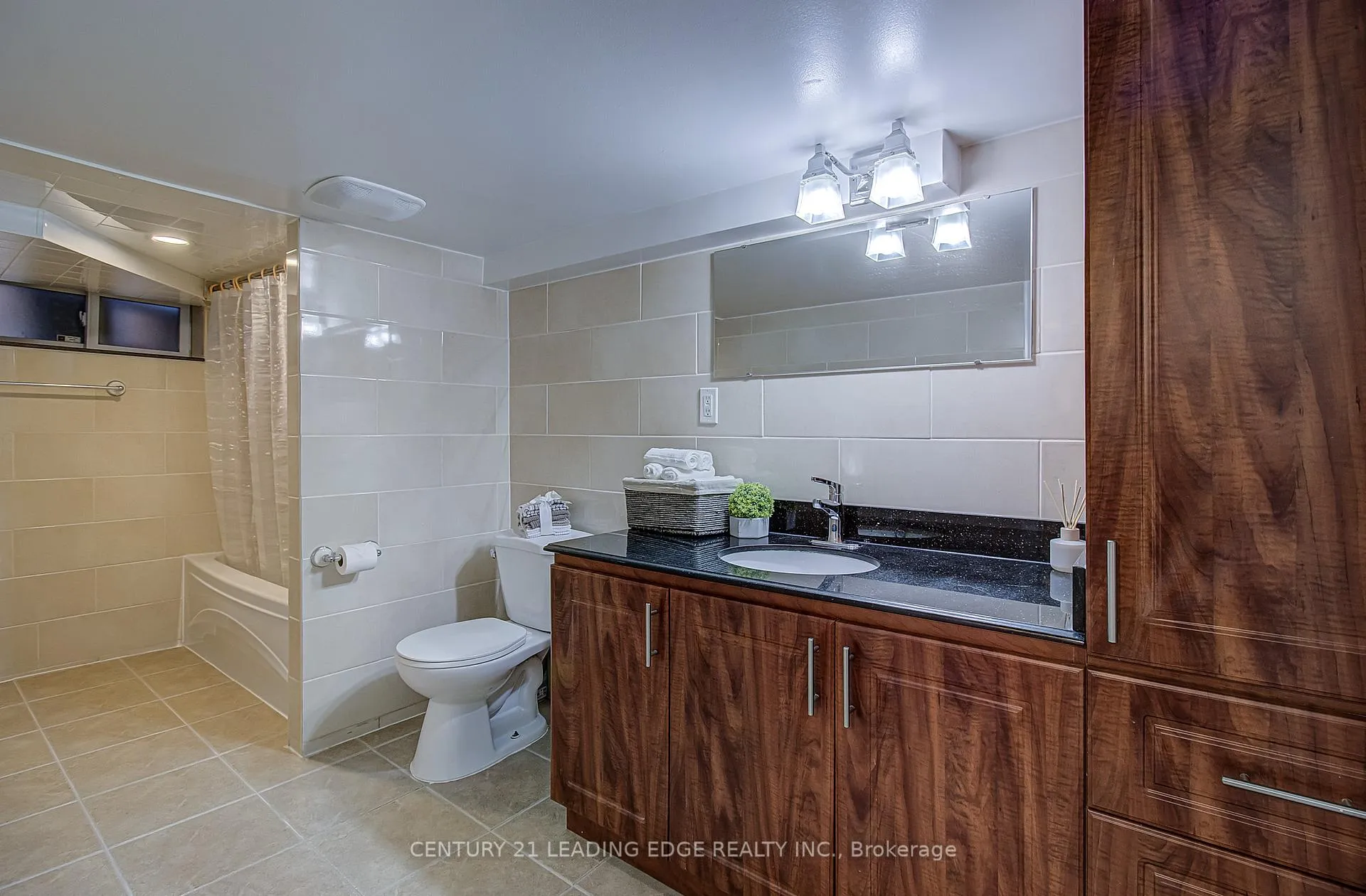 Photo 32 of 106 Parkmount Road, Toronto, Greenwood-Coxwell — HOMEH
