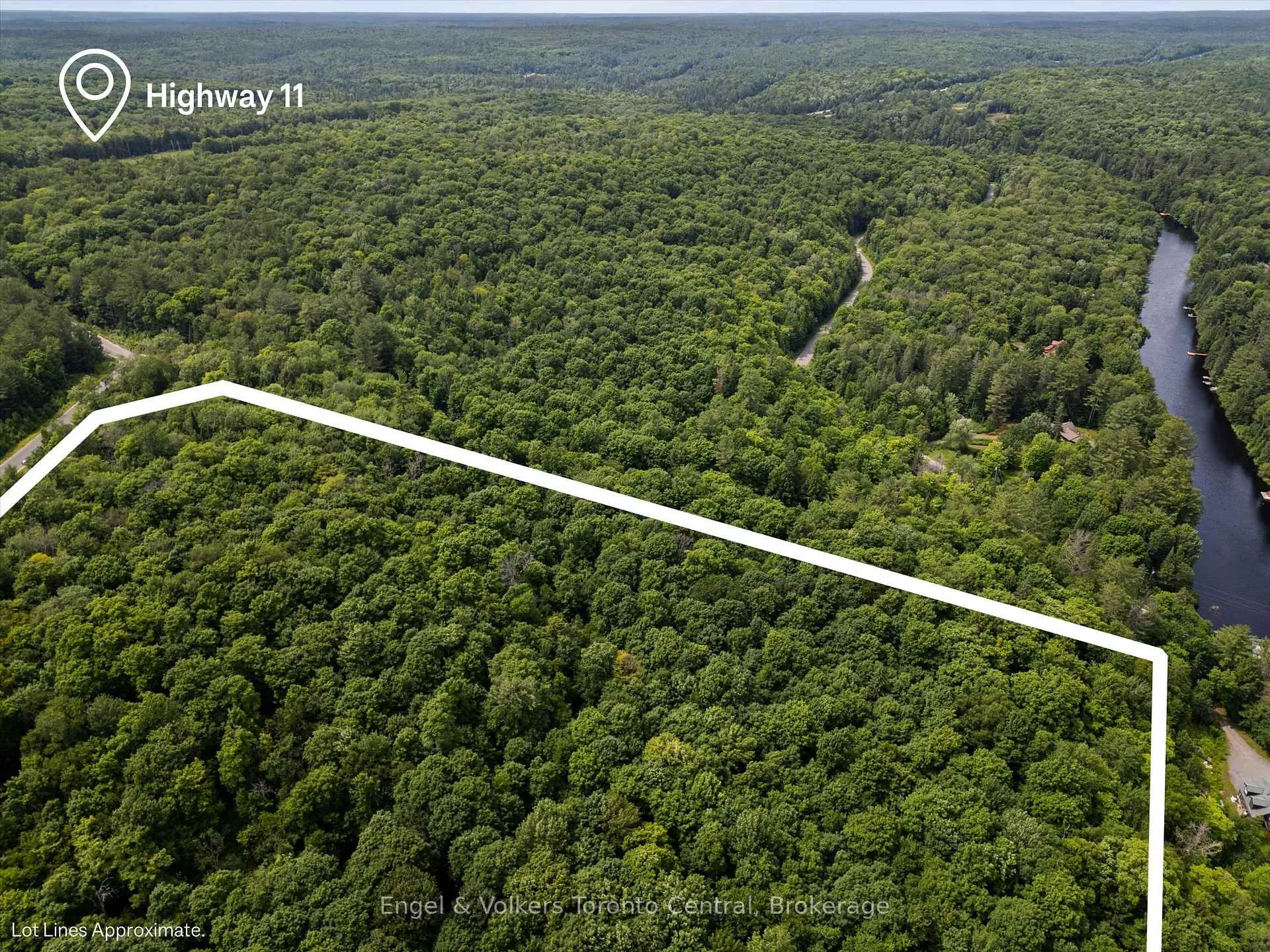 Photo 2 of 5 Arrow Ridge Road, Bracebridge, Macaulay — HOMEH
