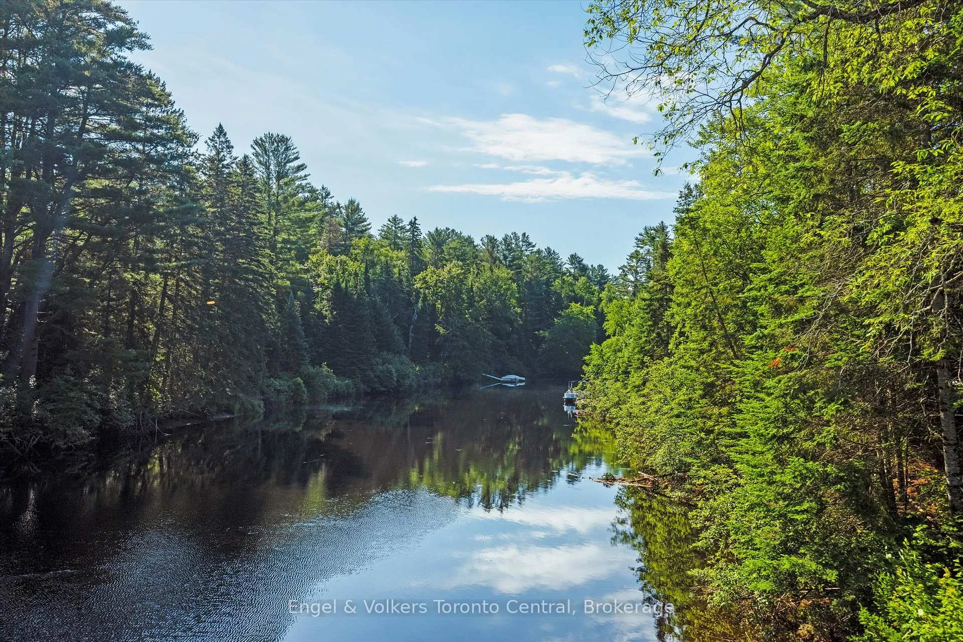 Photo 12 of 5 Arrow Ridge Road, Bracebridge, Macaulay — HOMEH
