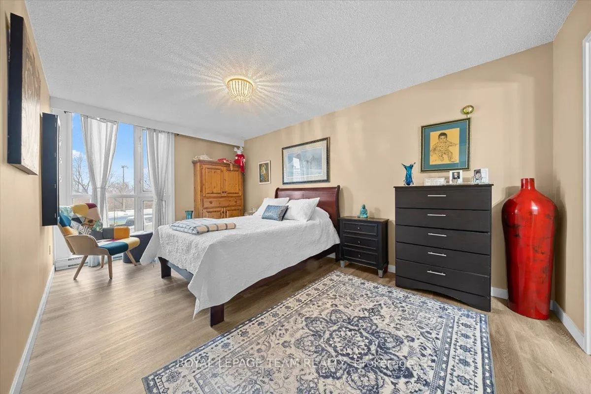 Photo 13 of Unit 204, 1025 Richmond Road, Ottawa, Woodroffe — HOMEH