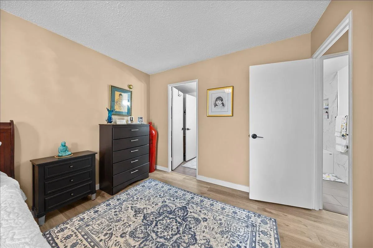 Photo 15 of Unit 204, 1025 Richmond Road, Ottawa, Woodroffe — HOMEH