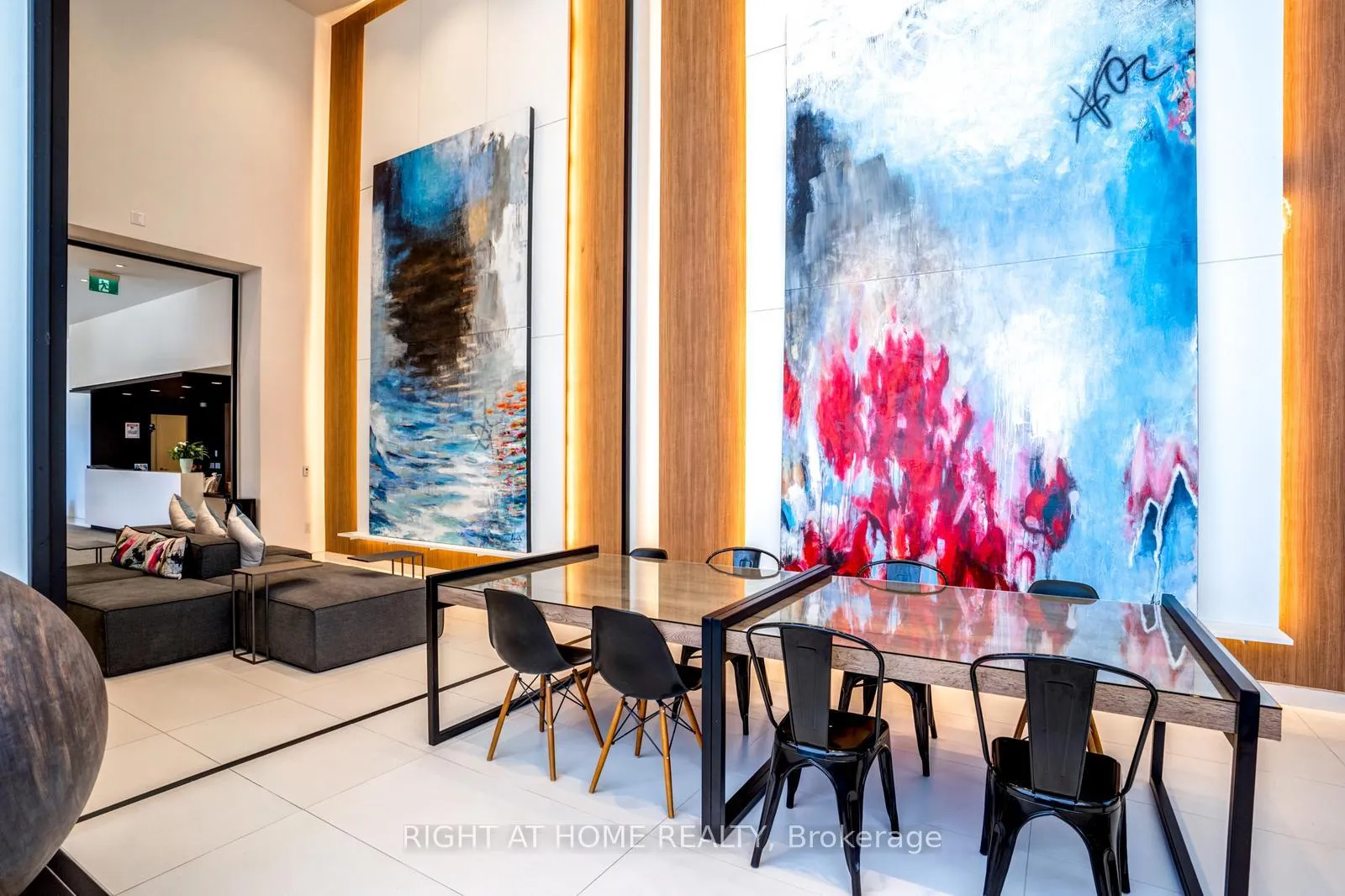 Photo 8 of Unit 3308, 20 Richardson Street, Toronto, Waterfront Communities — HOMEH