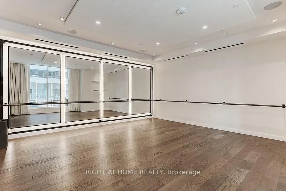 Photo 12 of Unit 3308, 20 Richardson Street, Toronto, Waterfront Communities — HOMEH