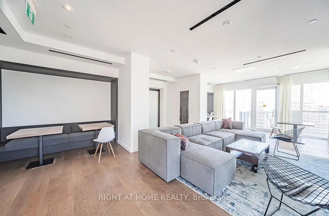 Photo 14 of Unit 3308, 20 Richardson Street, Toronto, Waterfront Communities — HOMEH