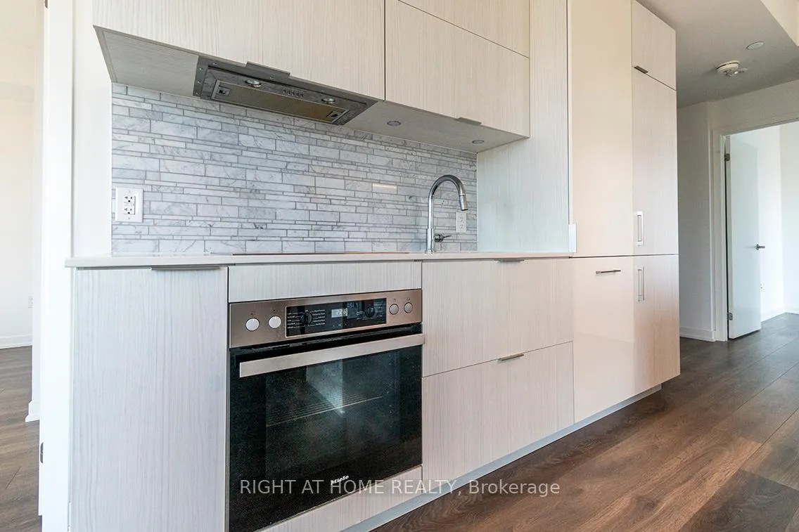 Photo 16 of Unit 3308, 20 Richardson Street, Toronto, Waterfront Communities — HOMEH
