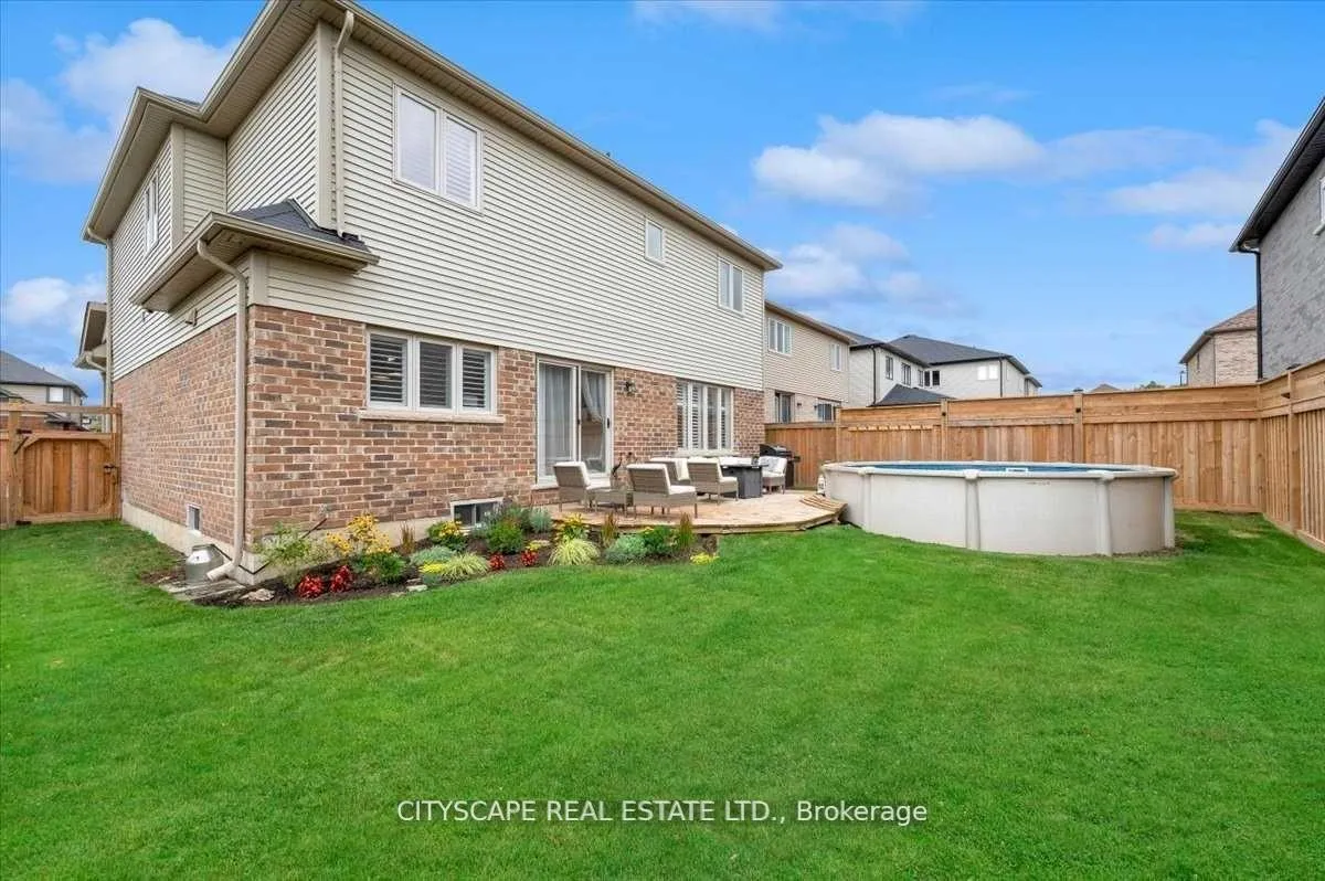 Photo 31 of 40 Blue Ribbon Way, Hamilton, Binbrook — HOMEH
