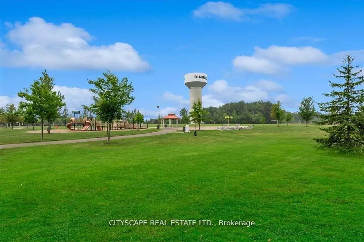 Photo 35 of 40 Blue Ribbon Way, Hamilton, Binbrook — HOMEH