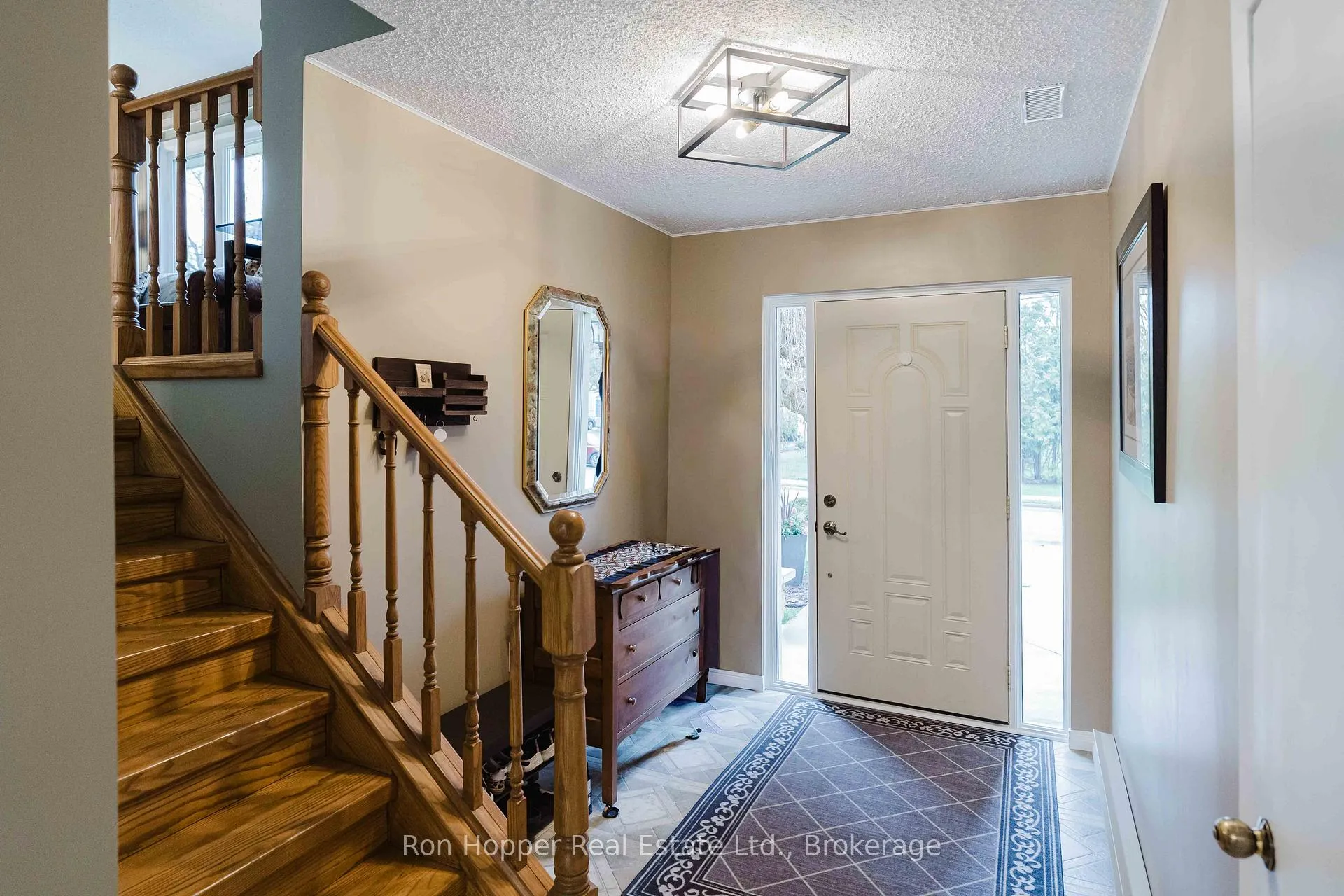 Photo 5 of 115 7th Avenue E, Owen Sound — HOMEH