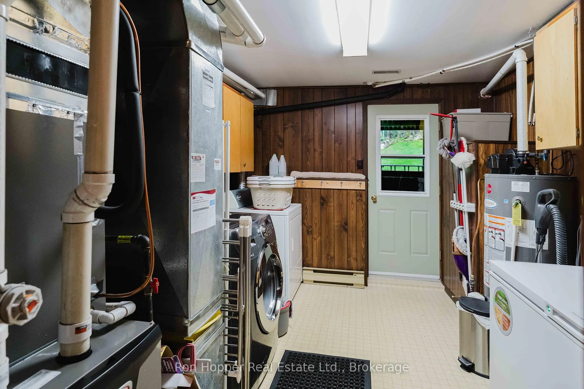 Photo 28 of 115 7th Avenue E, Owen Sound — HOMEH