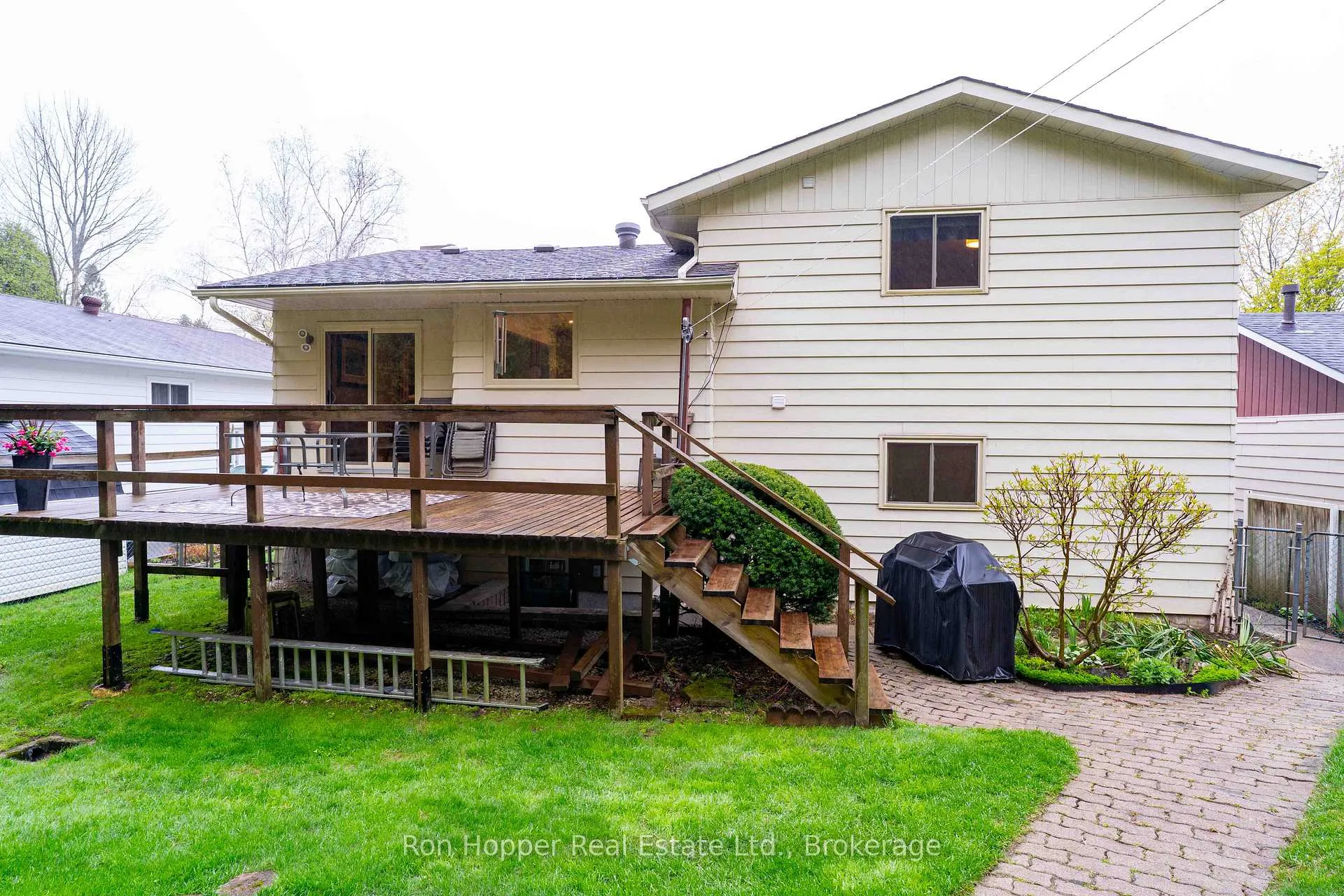 Photo 29 of 115 7th Avenue E, Owen Sound — HOMEH