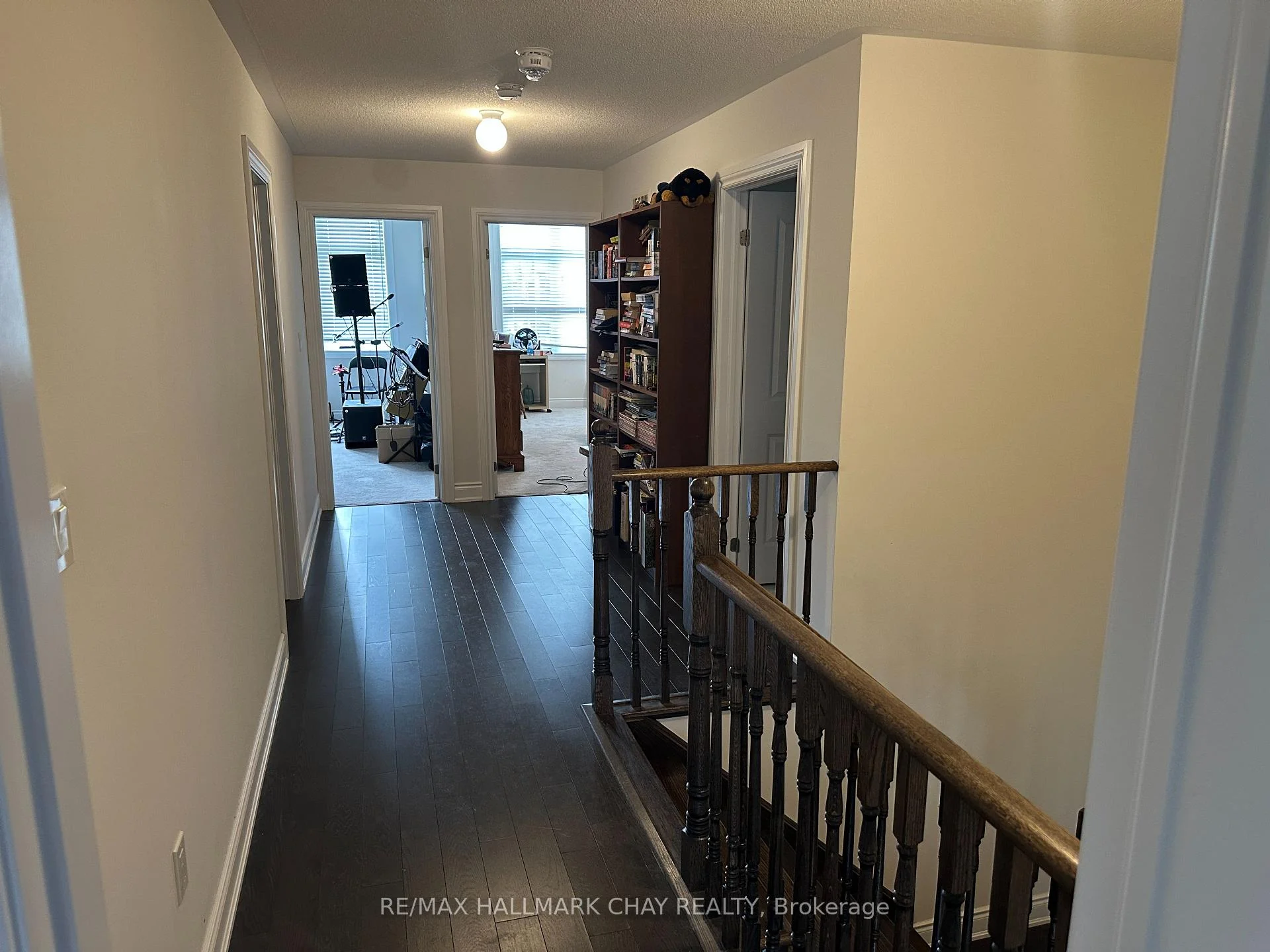Photo 8 of 962 Cole Street, Innisfil, Rural Innisfil — HOMEH