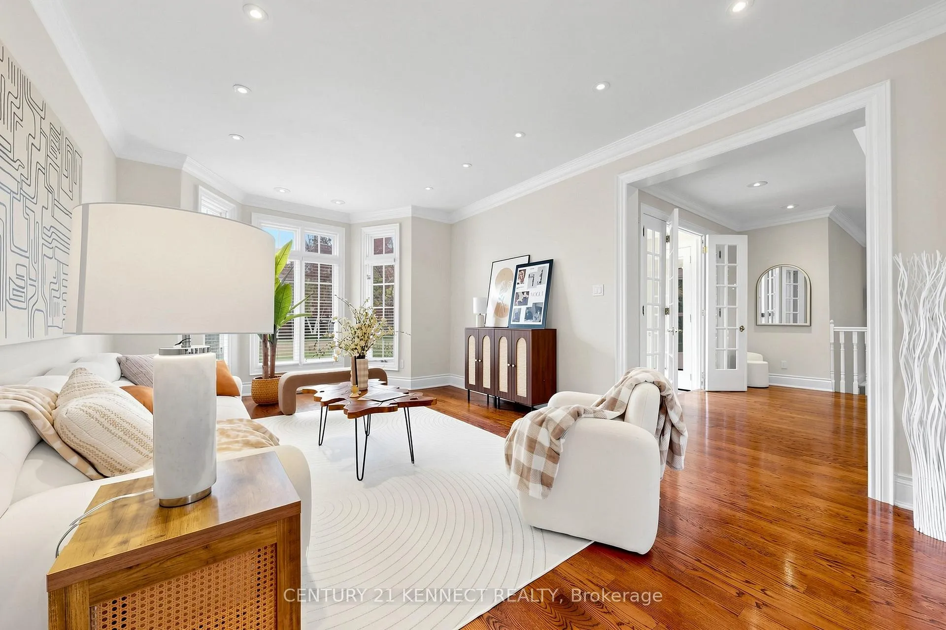 Photo 6 of 53 Grenadier Crescent, Vaughan, Beverley Glen — HOMEH