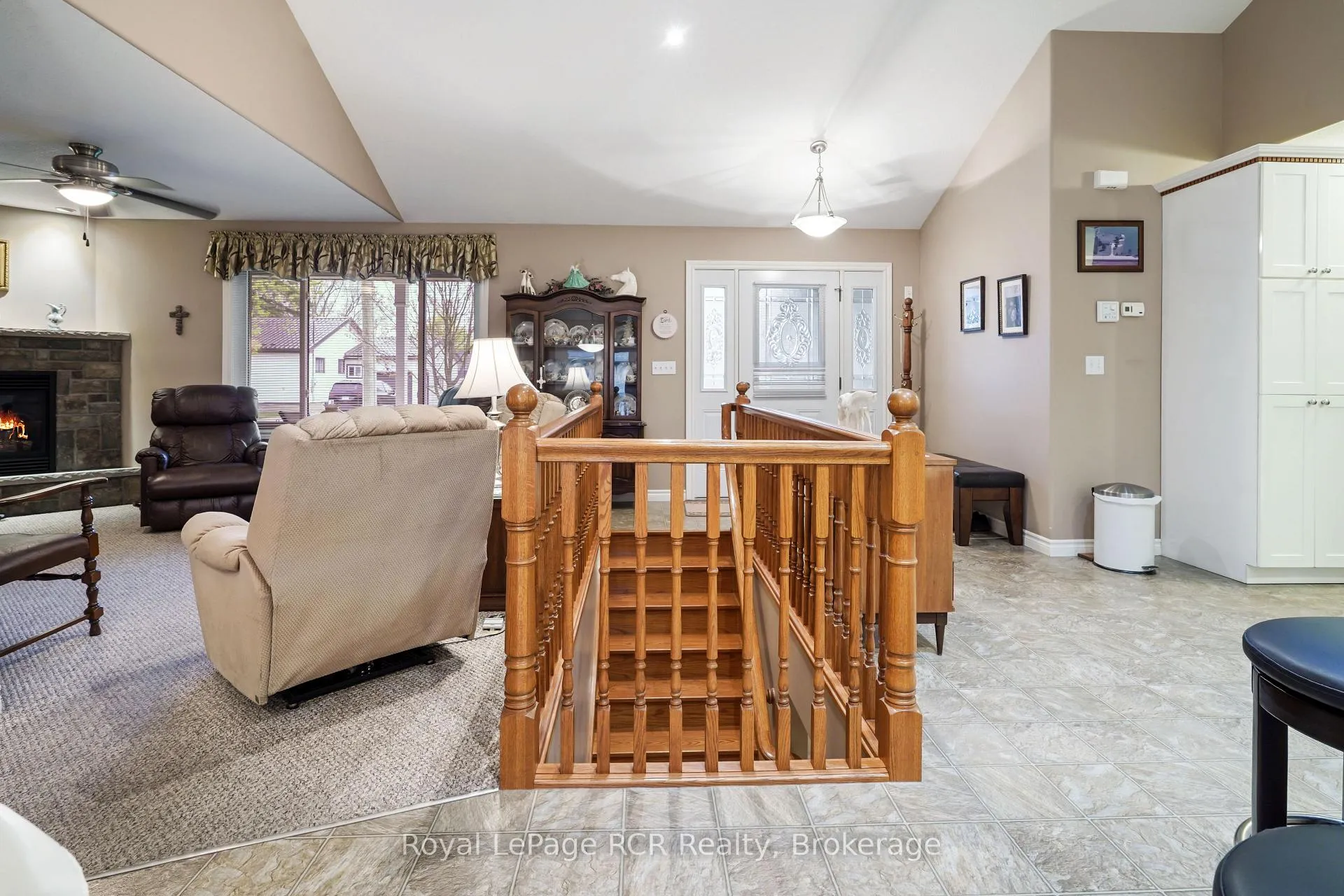 Photo 12 of 570 Reserve Avenue S, North Perth, Listowel — HOMEH
