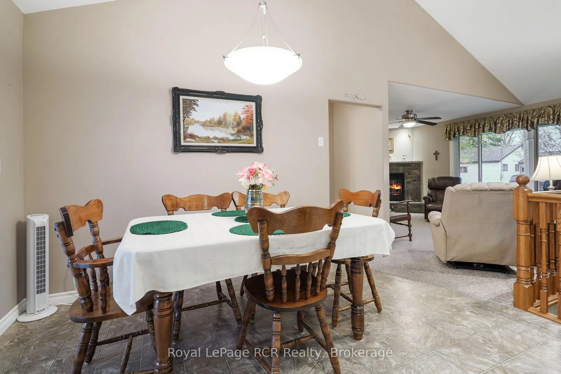 Photo 19 of 570 Reserve Avenue S, North Perth, Listowel — HOMEH