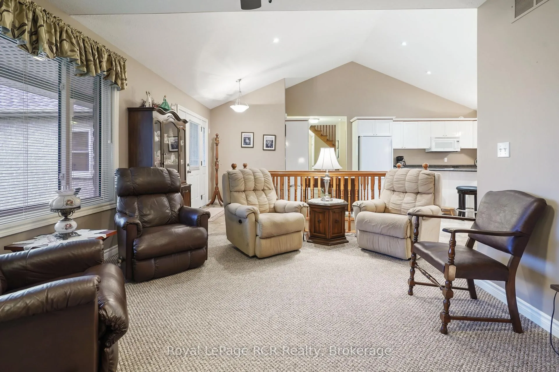 Photo 10 of 570 Reserve Avenue S, North Perth, Listowel — HOMEH