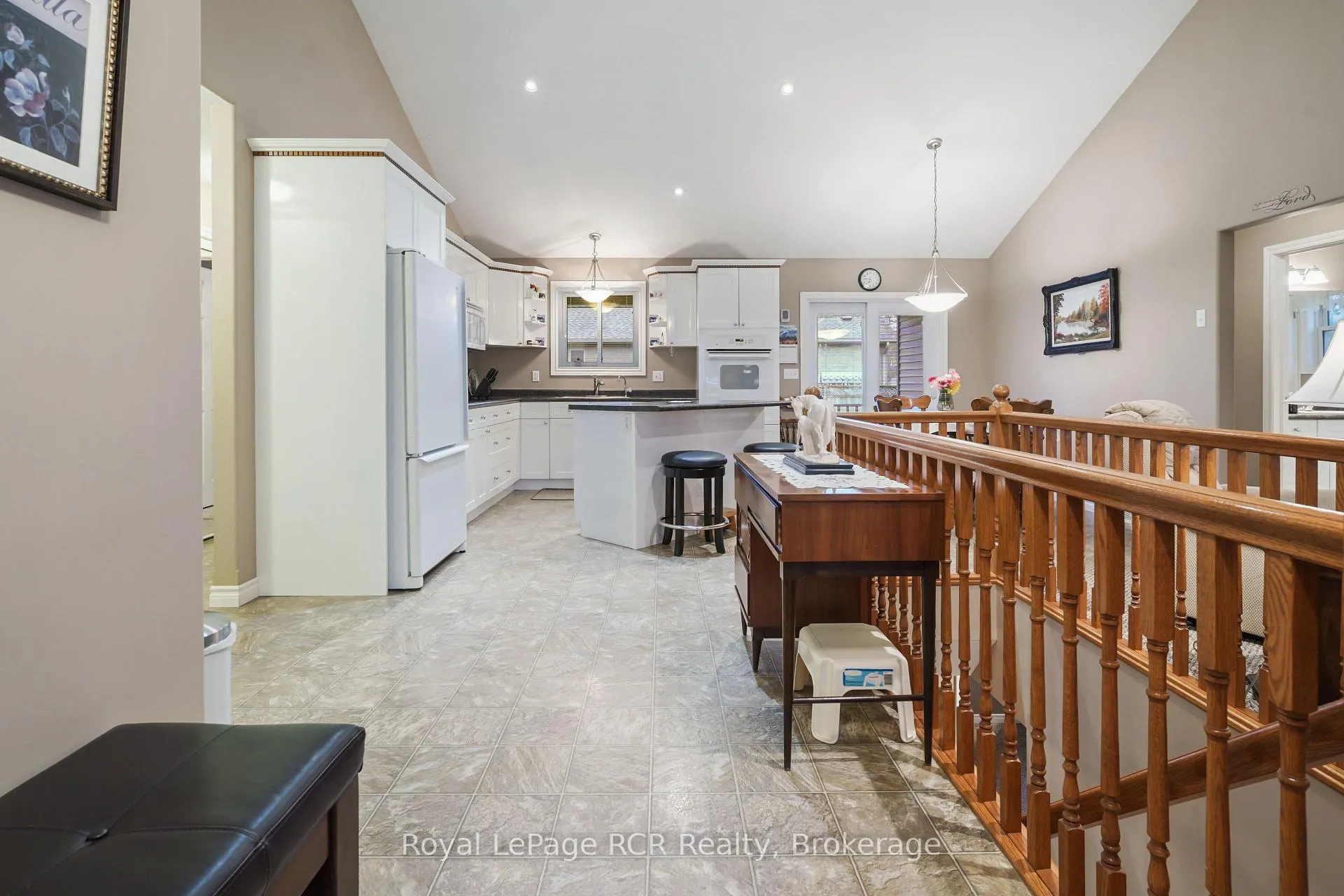 Photo 14 of 570 Reserve Avenue S, North Perth, Listowel — HOMEH