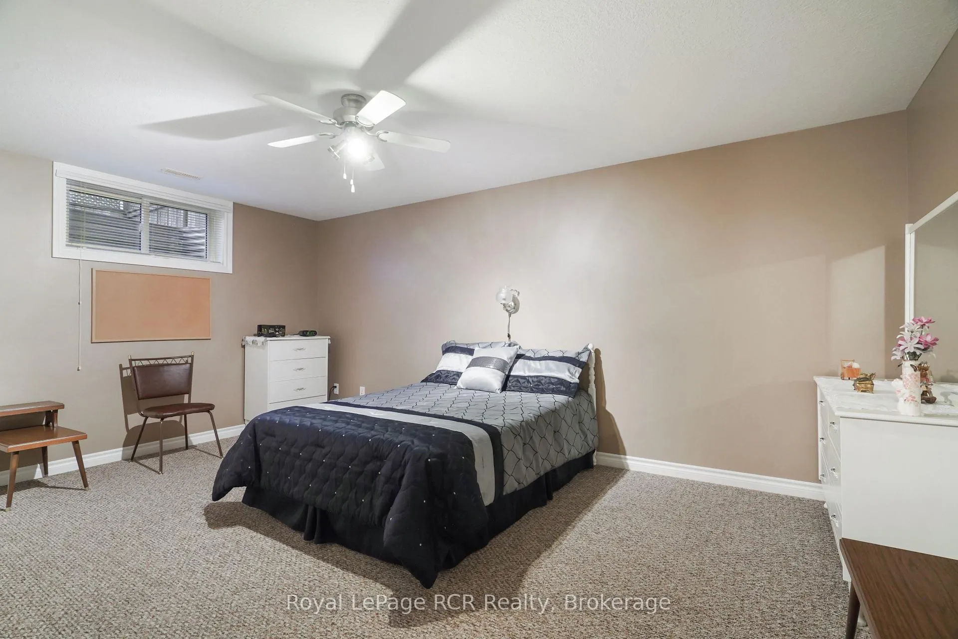 Photo 31 of 570 Reserve Avenue S, North Perth, Listowel — HOMEH